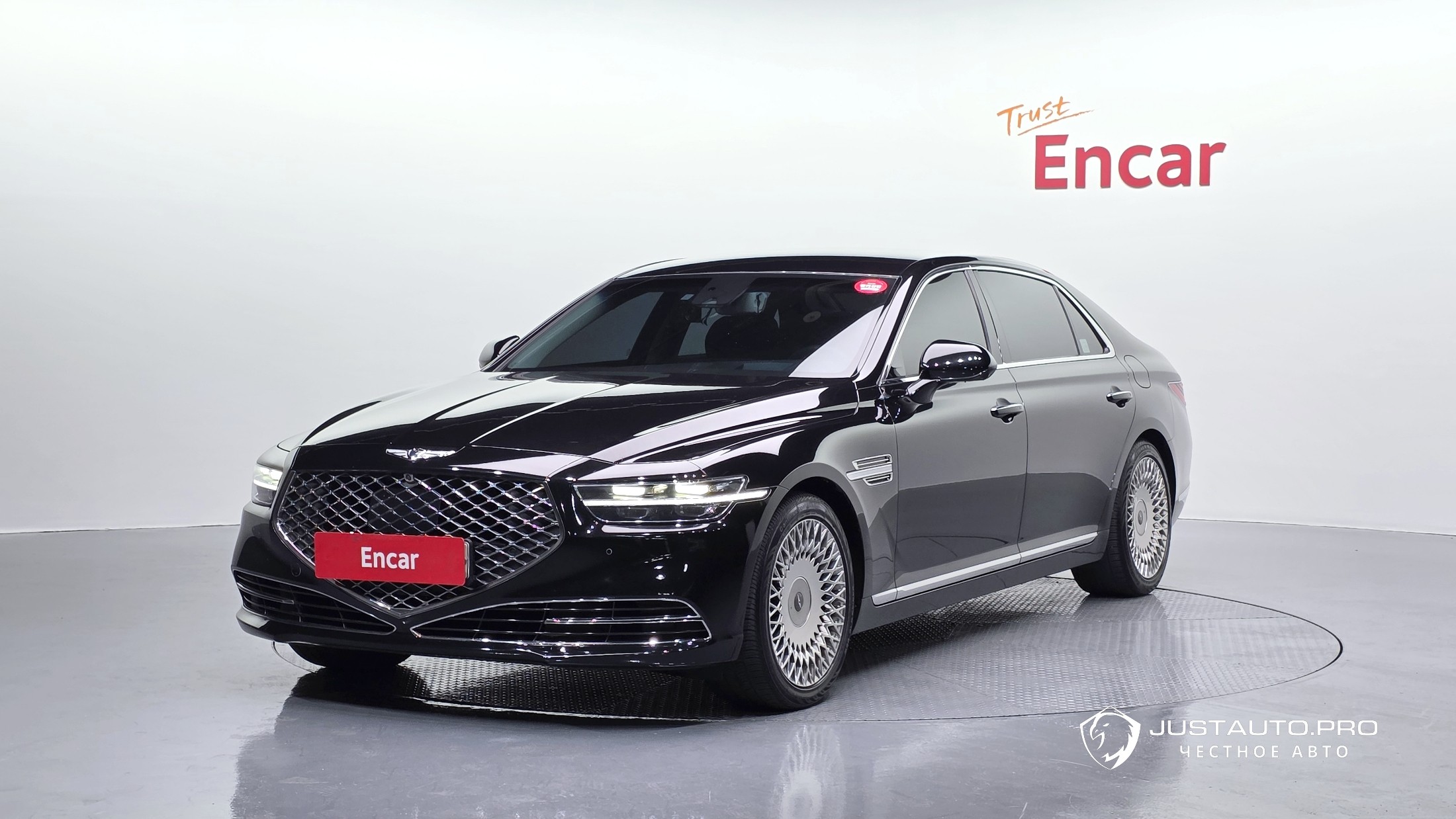 Автомобиль Genesis G90