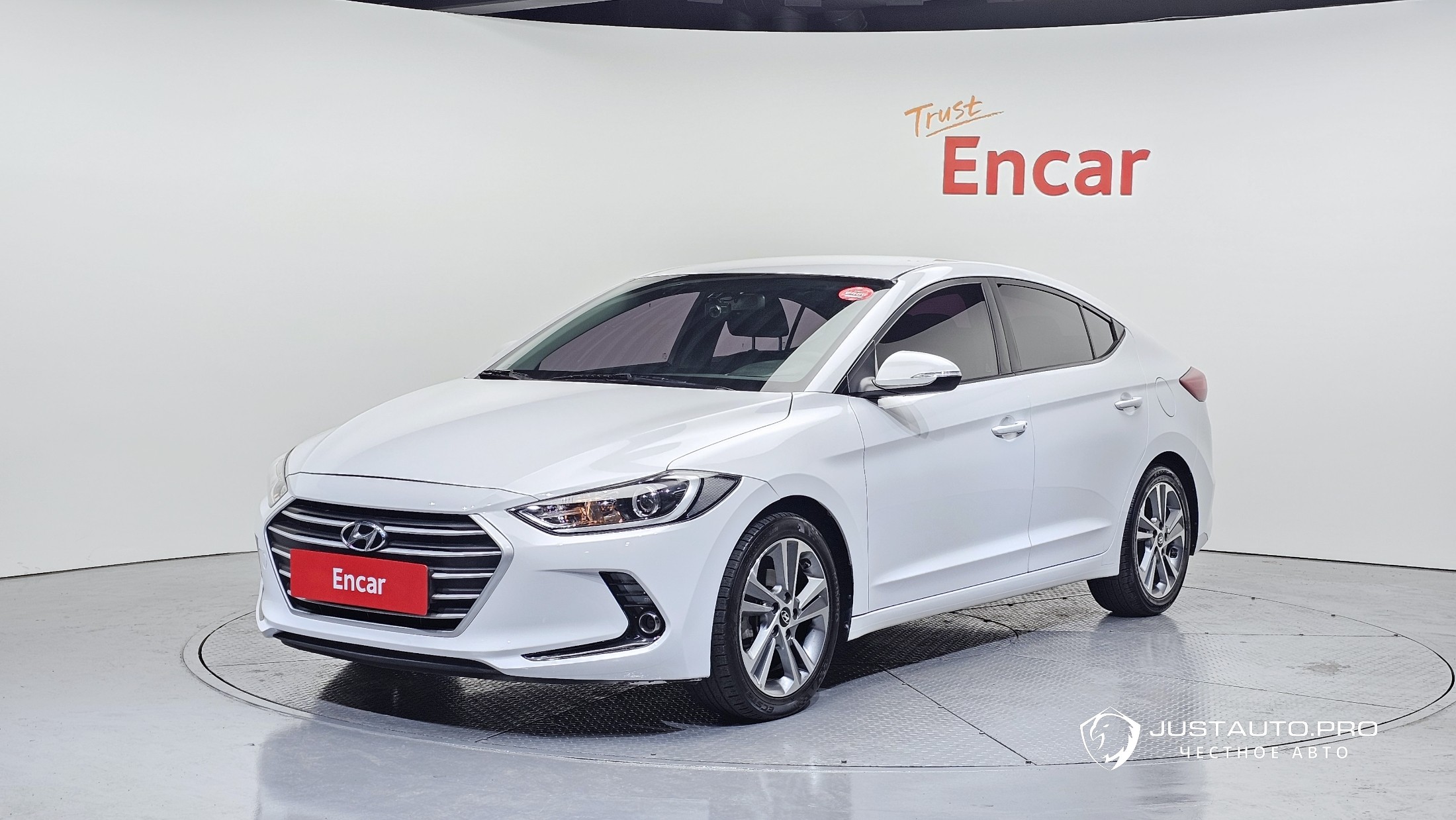 Автомобиль Hyundai AVANTE