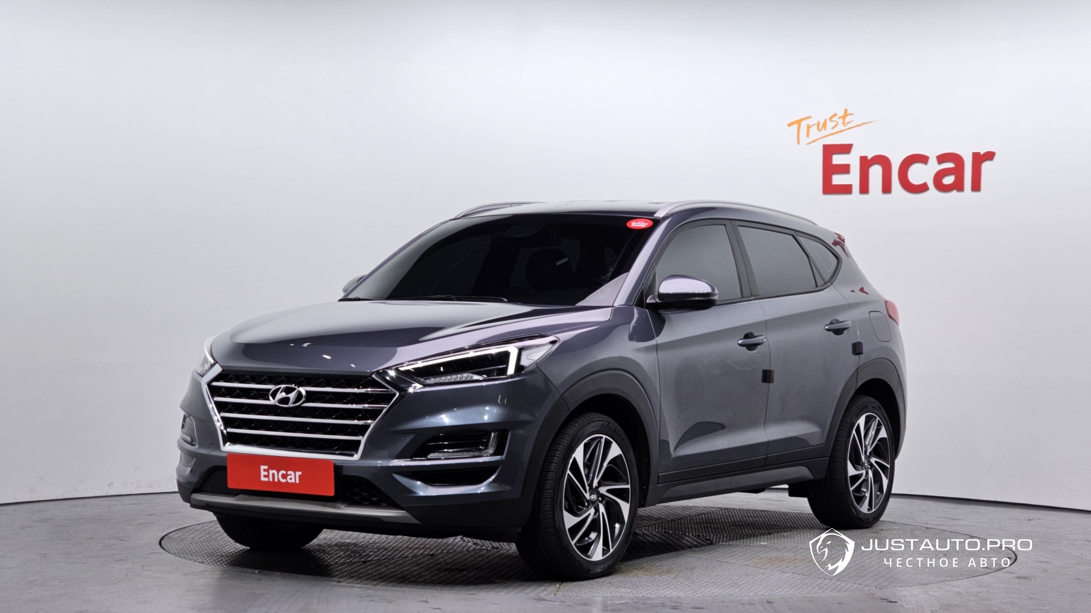 Автомобиль Hyundai Tucson