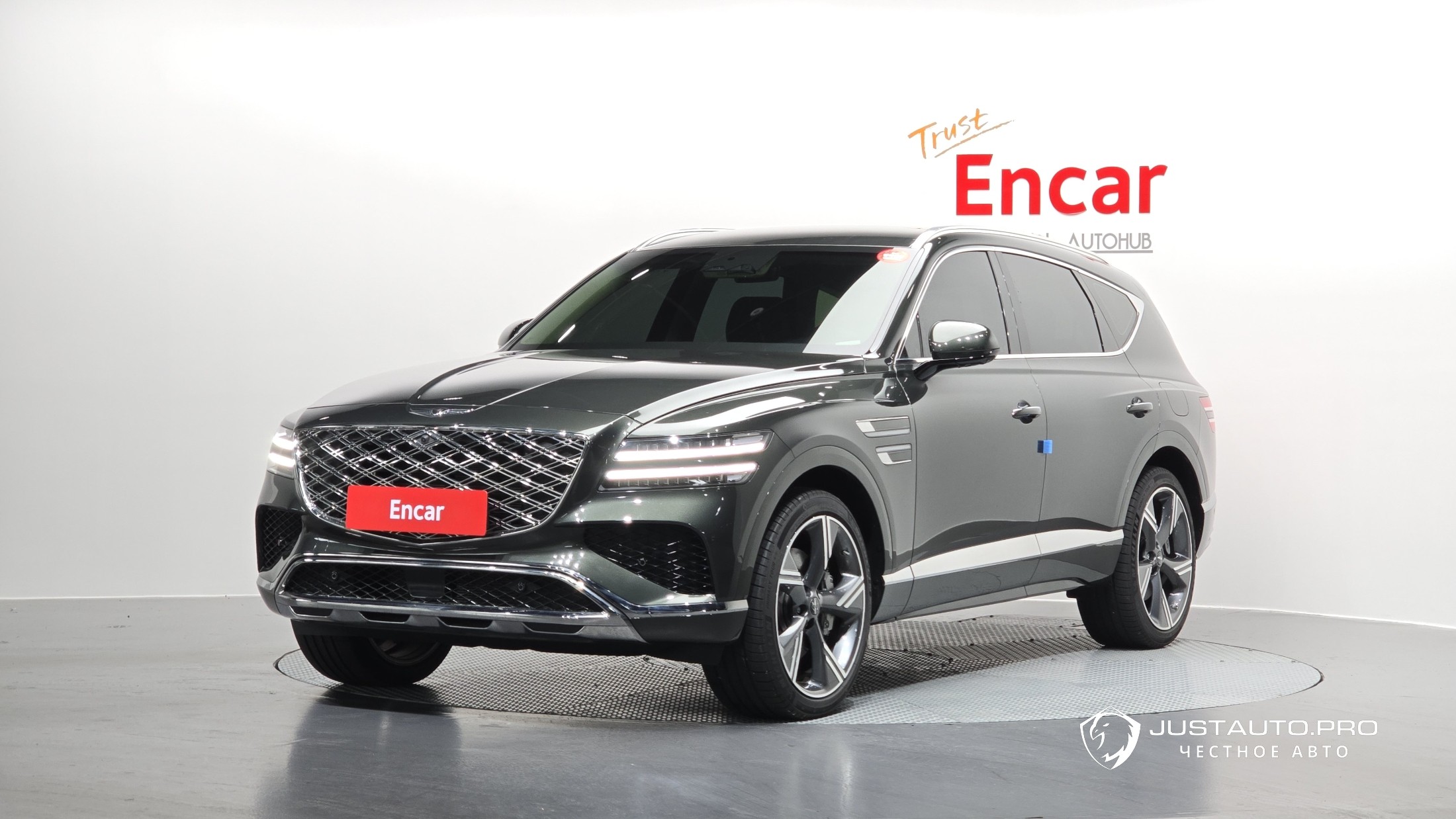 Автомобиль Genesis GV80