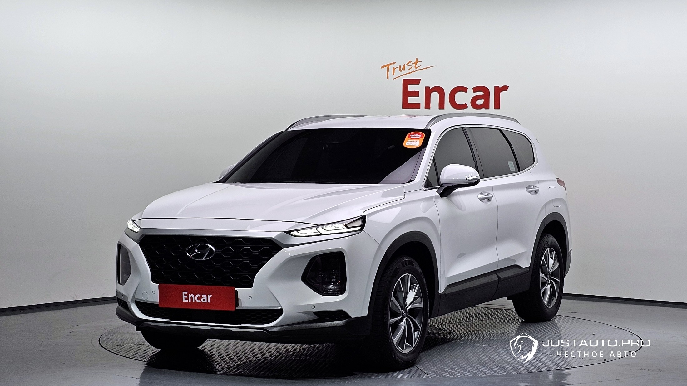 Автомобиль Hyundai Santafe