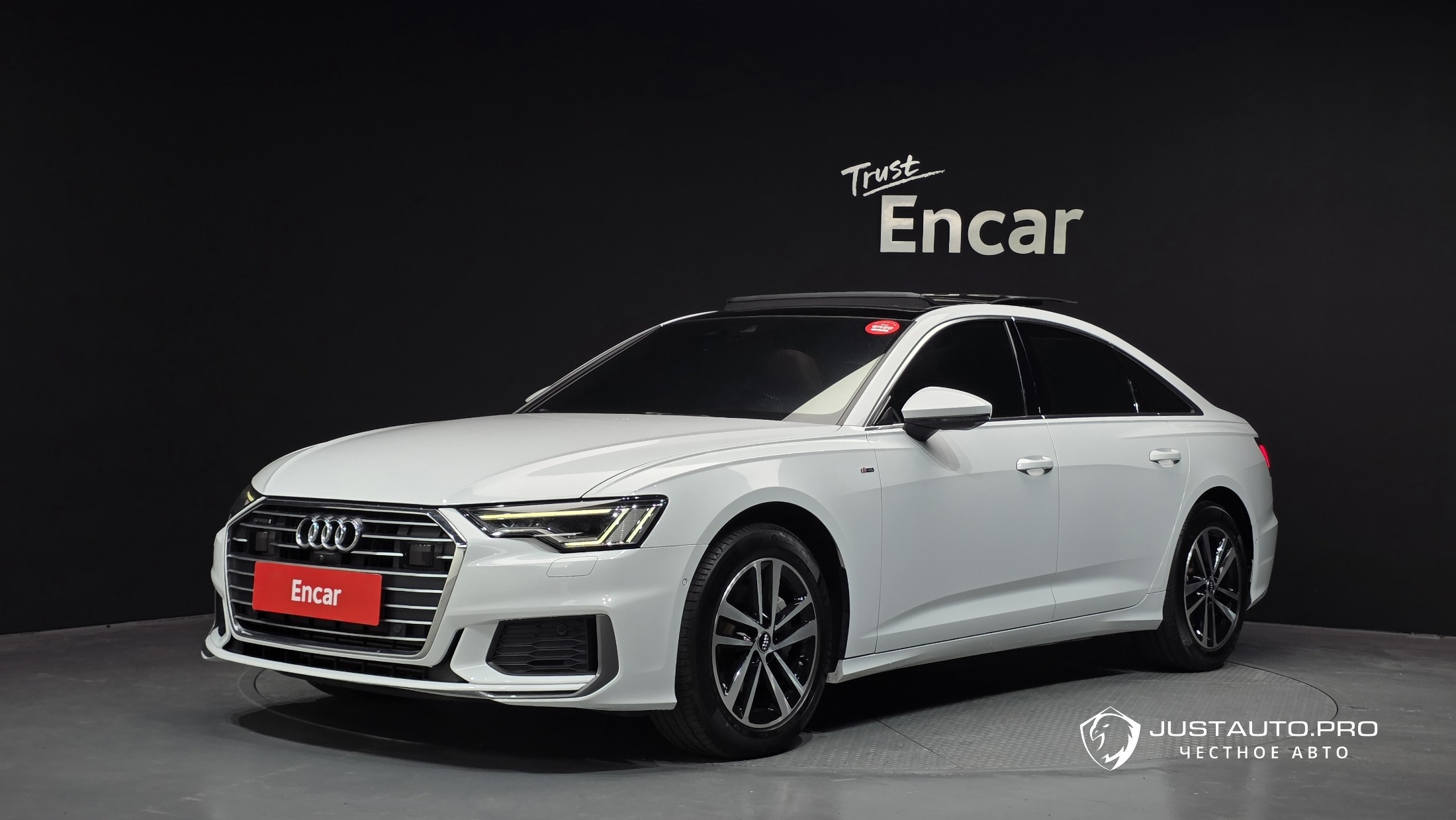 Автомобиль Audi A6
