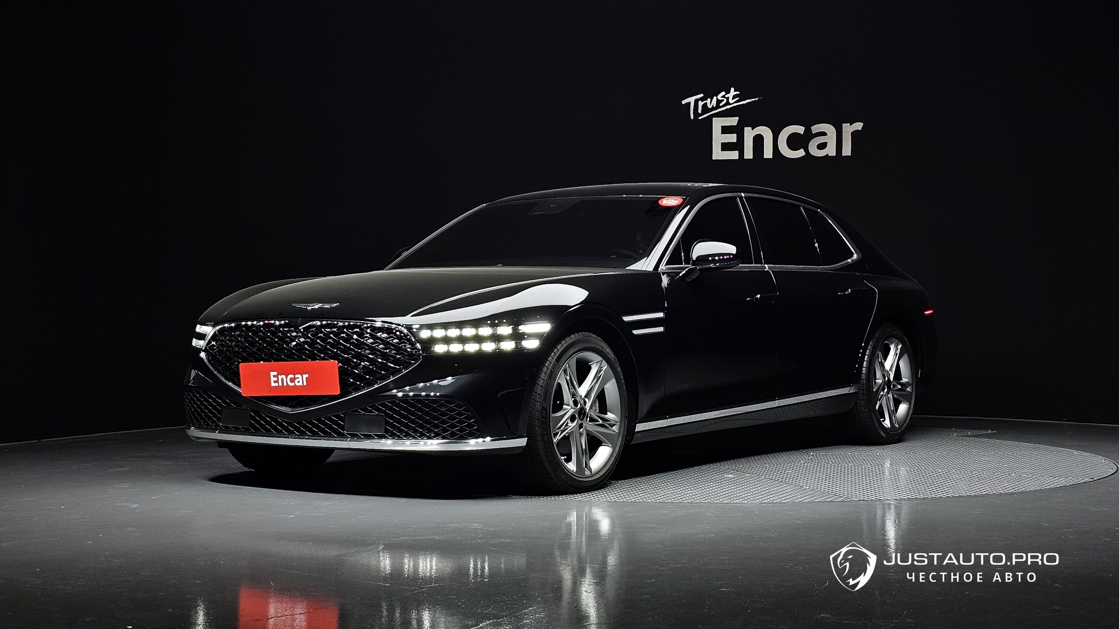 Автомобиль Genesis G90
