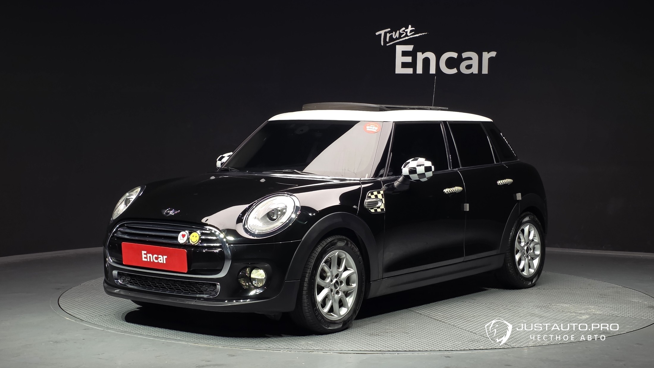 Автомобиль Mini Cooper