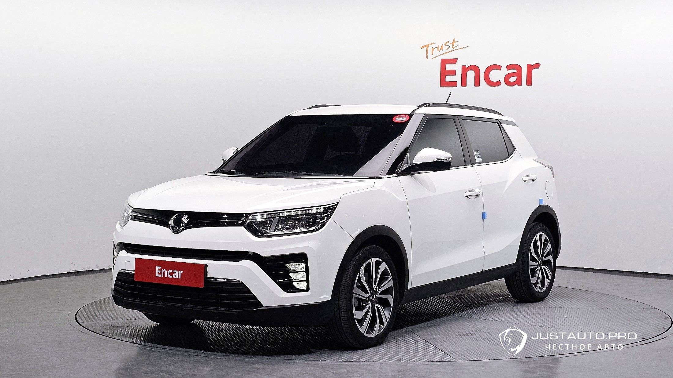 Автомобиль KG_Mobility_Ssangyong TIBOLI