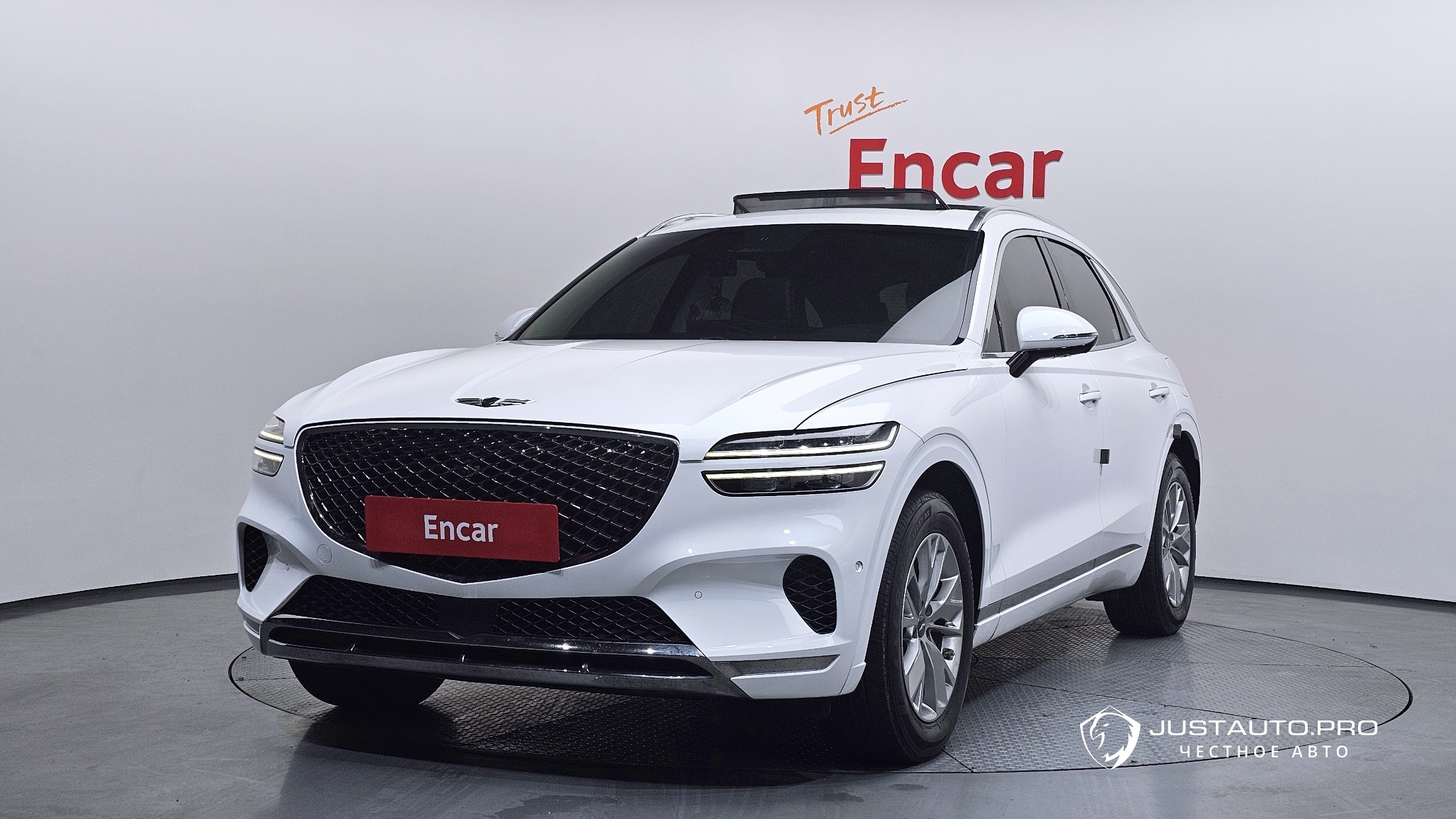 Автомобиль Genesis GV70