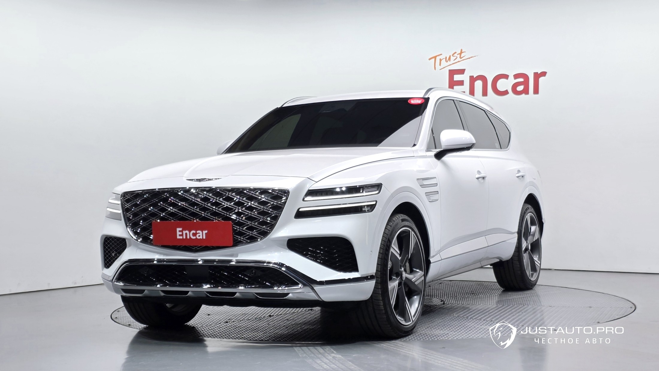 Автомобиль Genesis GV80