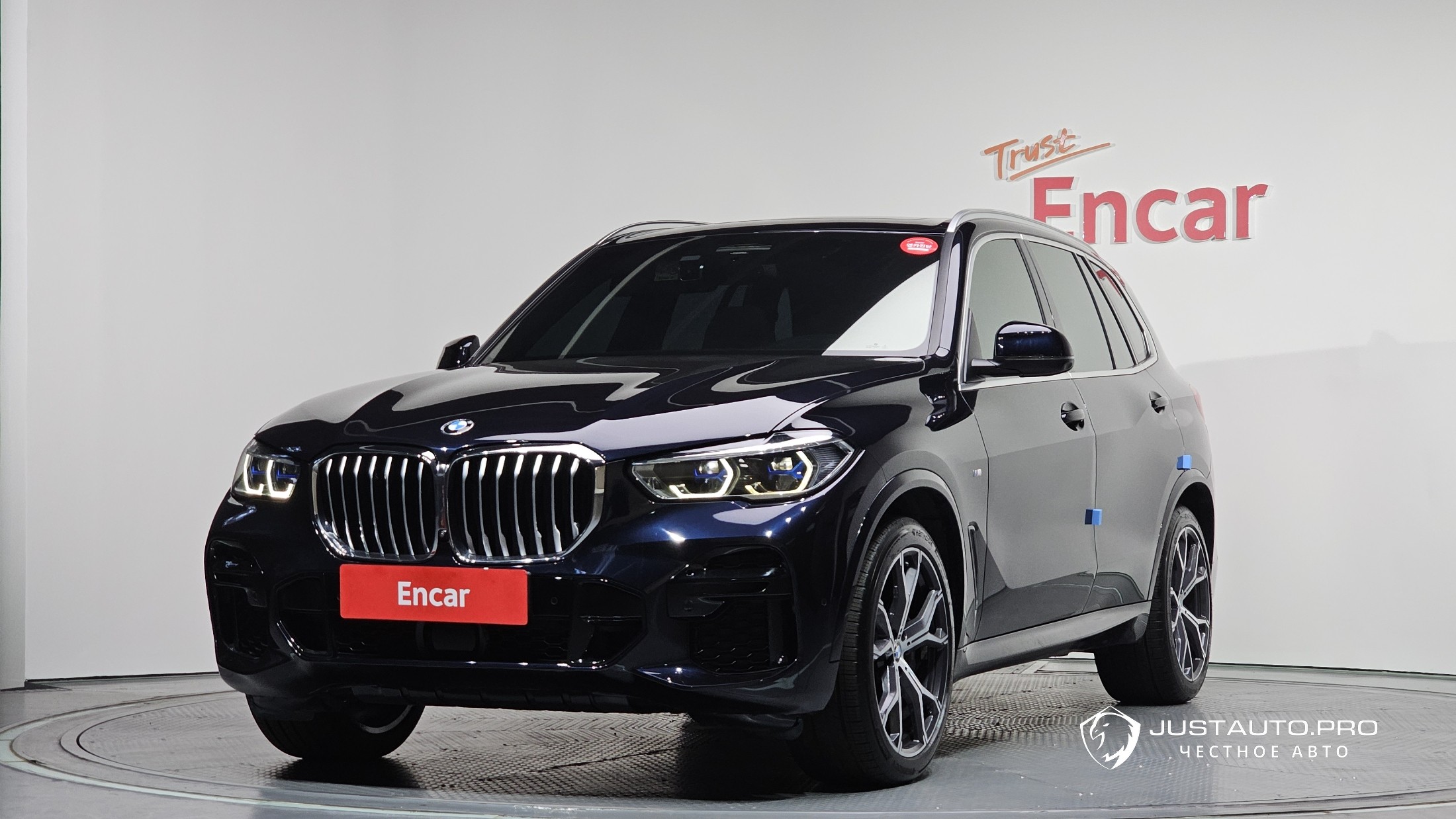 Автомобиль BMW X5