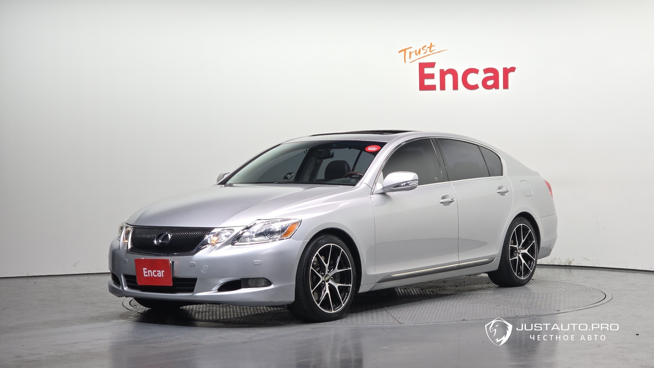 Автомобиль Lexus GS