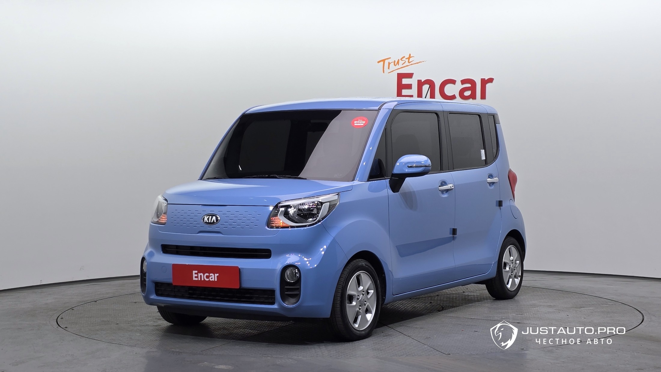 Автомобиль Kia RAY