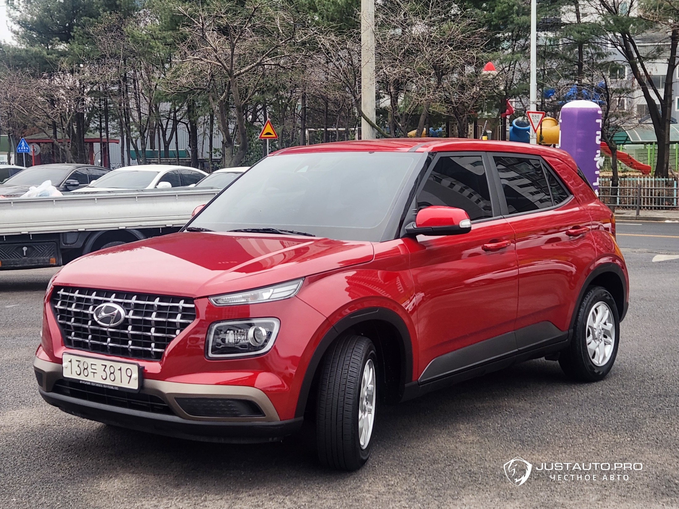 Автомобиль Hyundai Venue