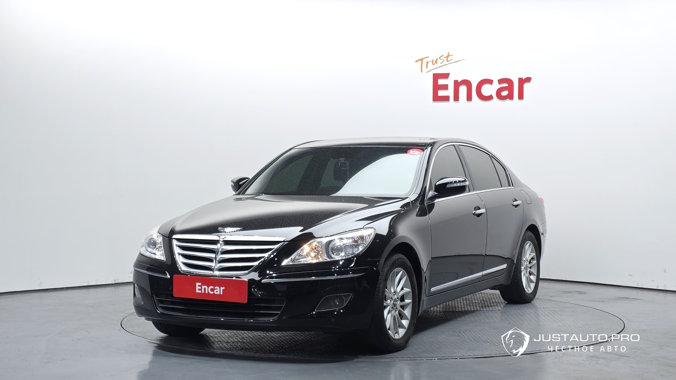 Автомобиль Hyundai Genesis