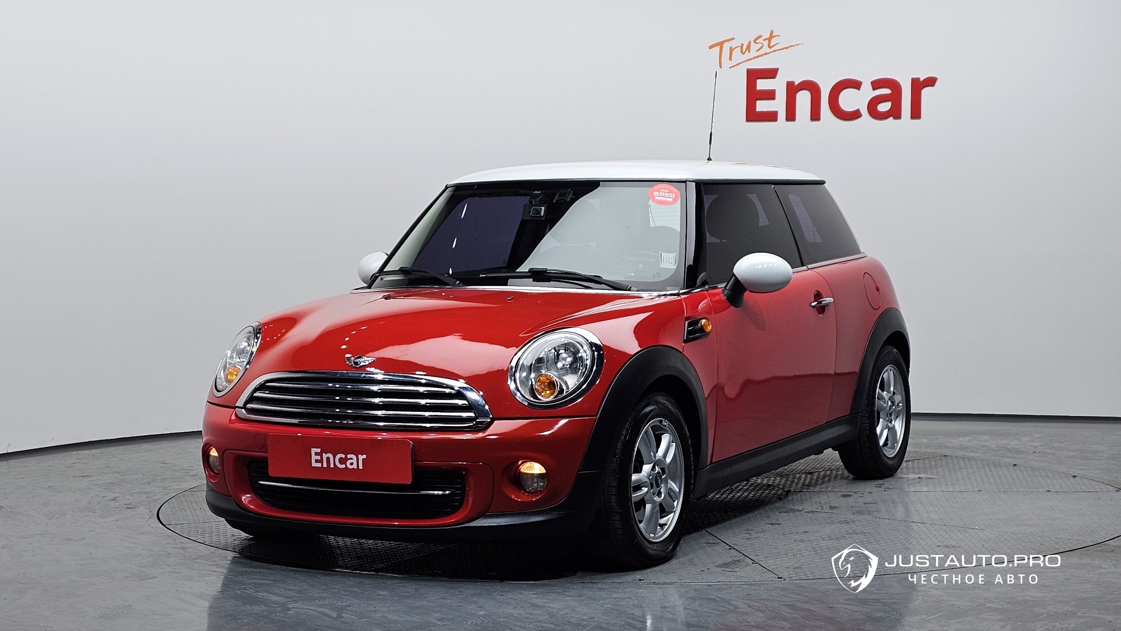 Автомобиль Mini Cooper