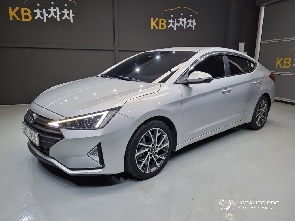 Автомобиль Hyundai AVANTE