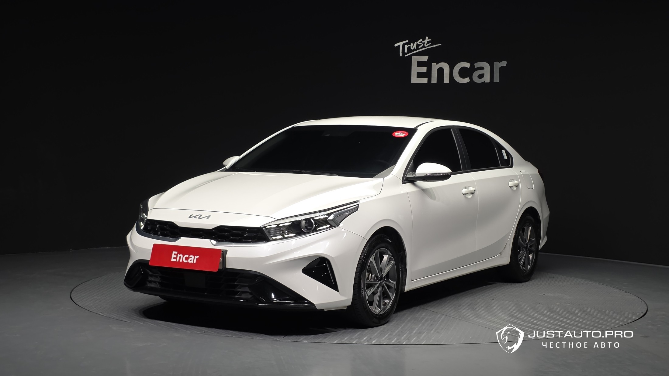 Автомобиль Kia K3