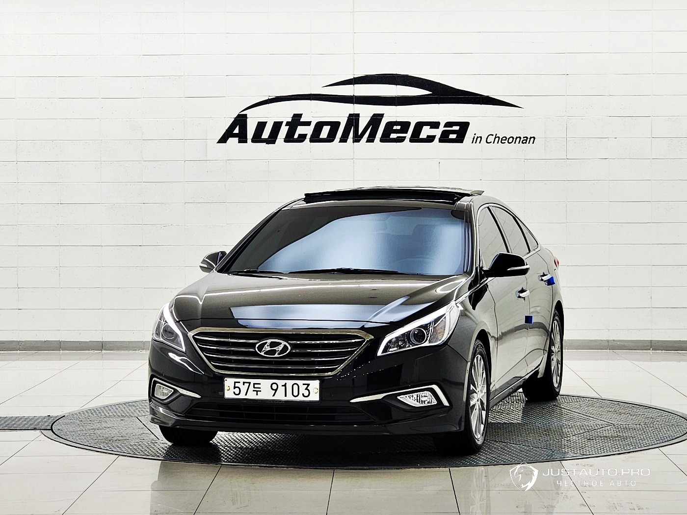 Автомобиль Hyundai Sonata