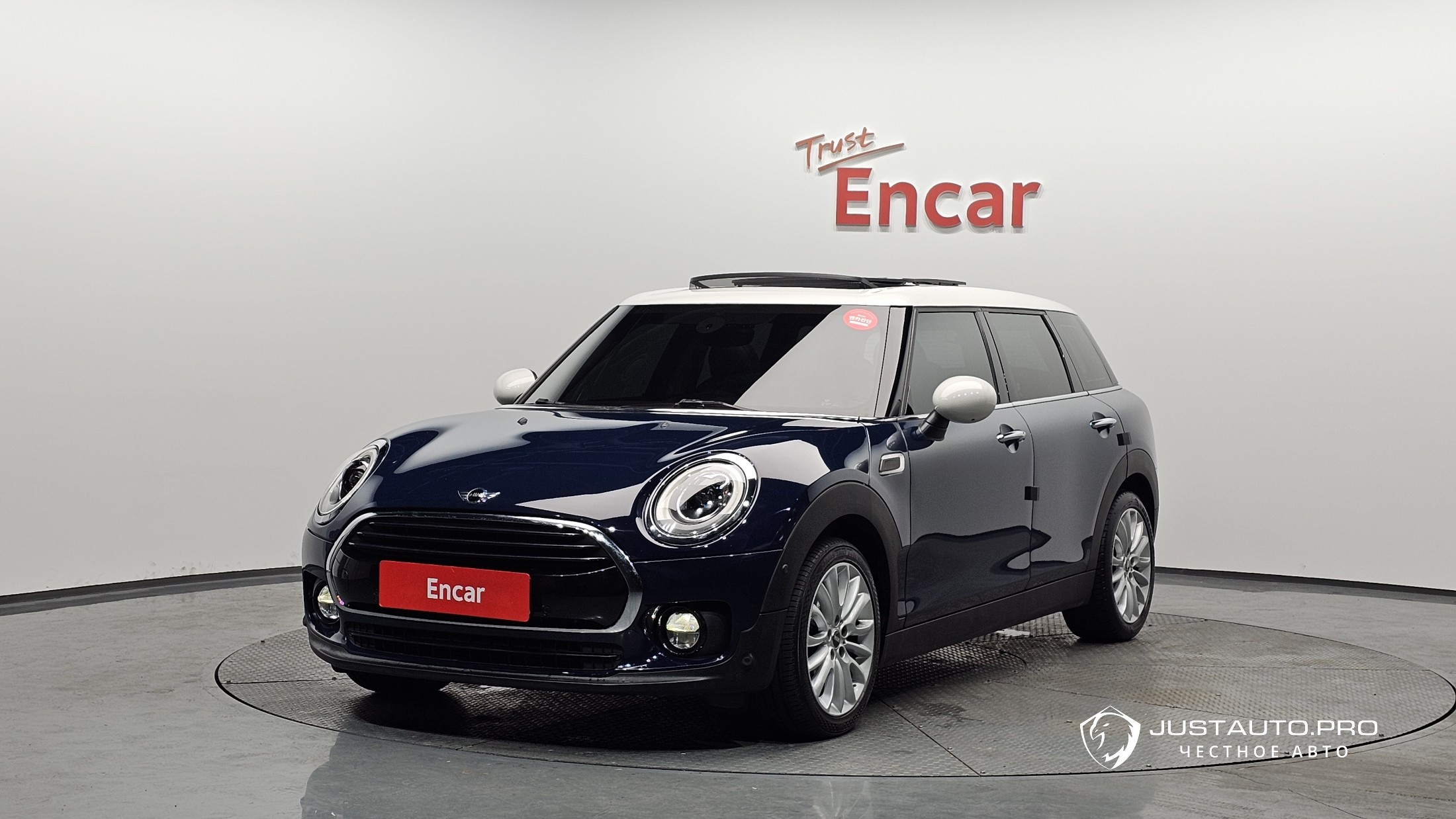 Автомобиль Mini Clubman