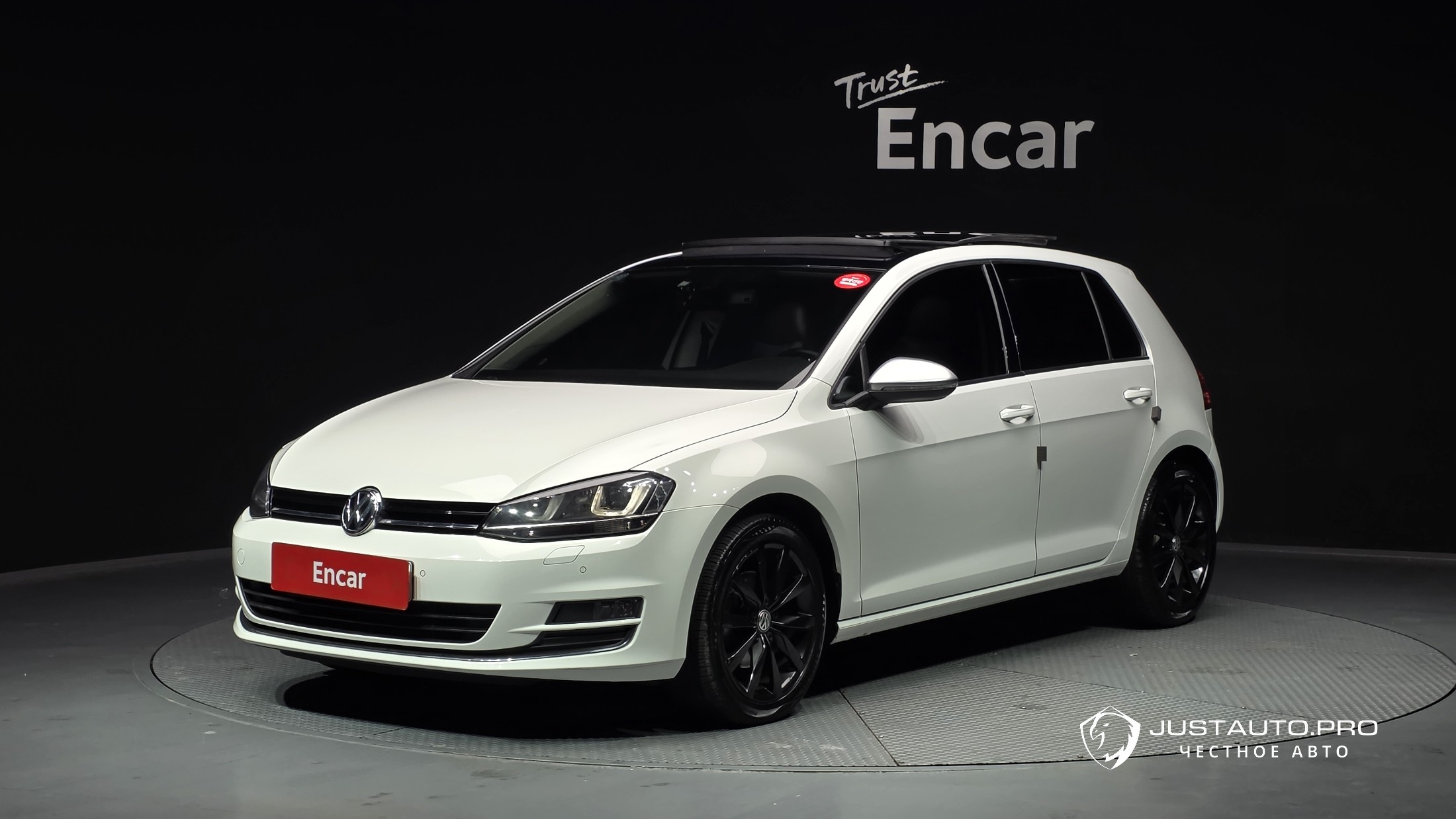 Автомобиль Volkswagen Golf