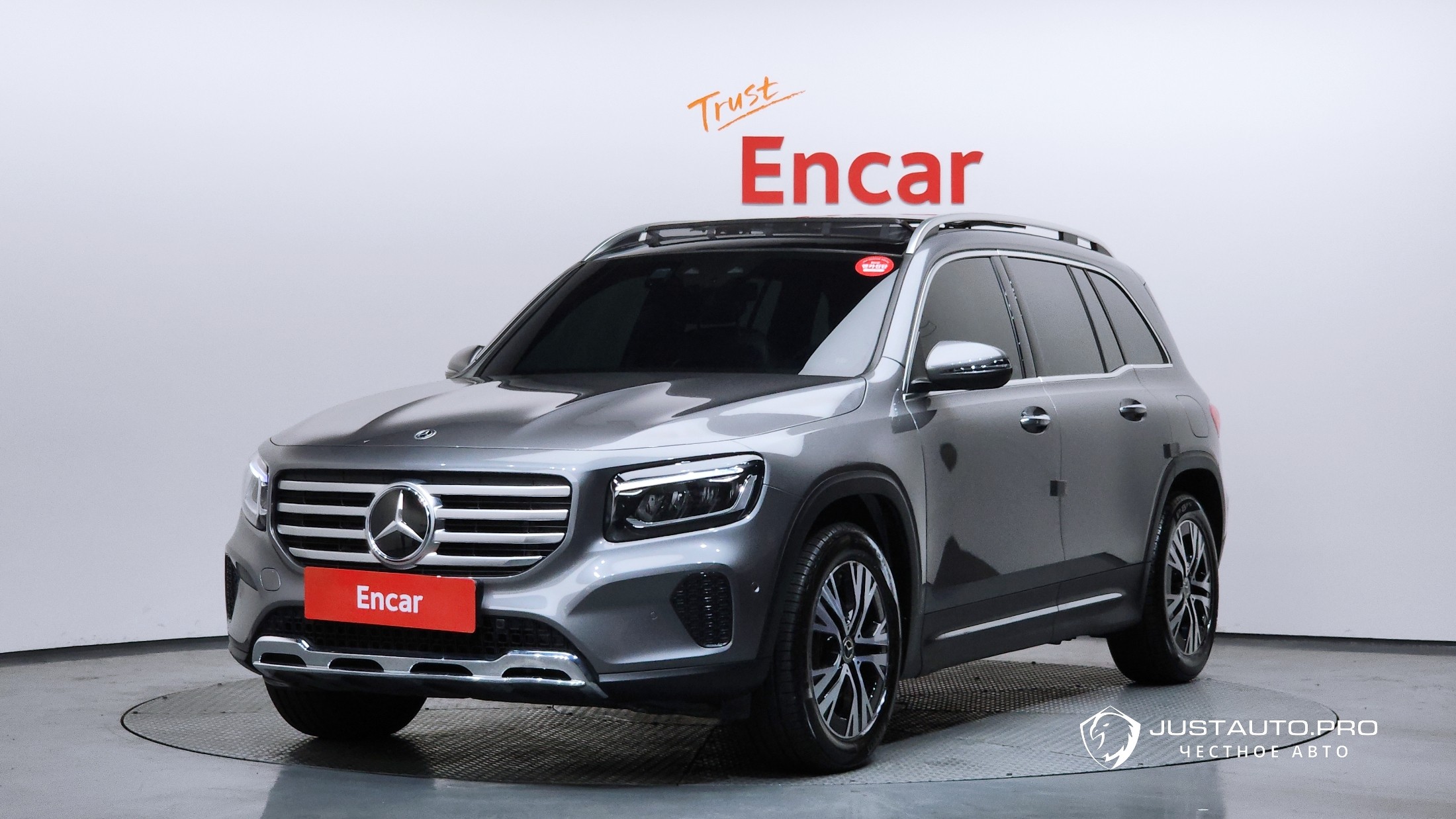 Автомобиль Mercedes-Benz GLB-Class