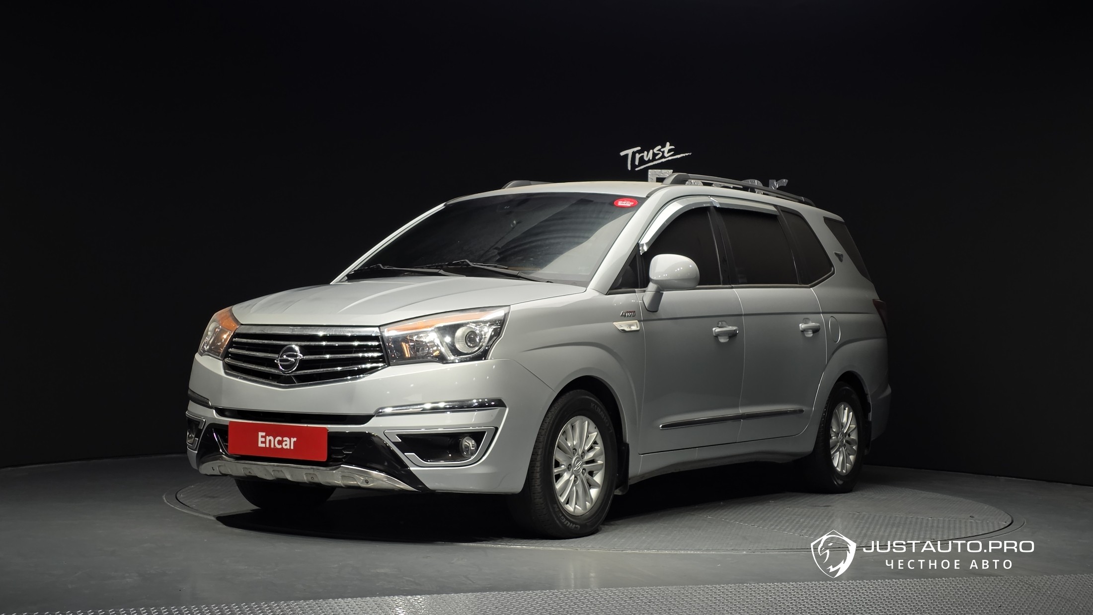 Автомобиль KG_Mobility_Ssangyong KORANDO
