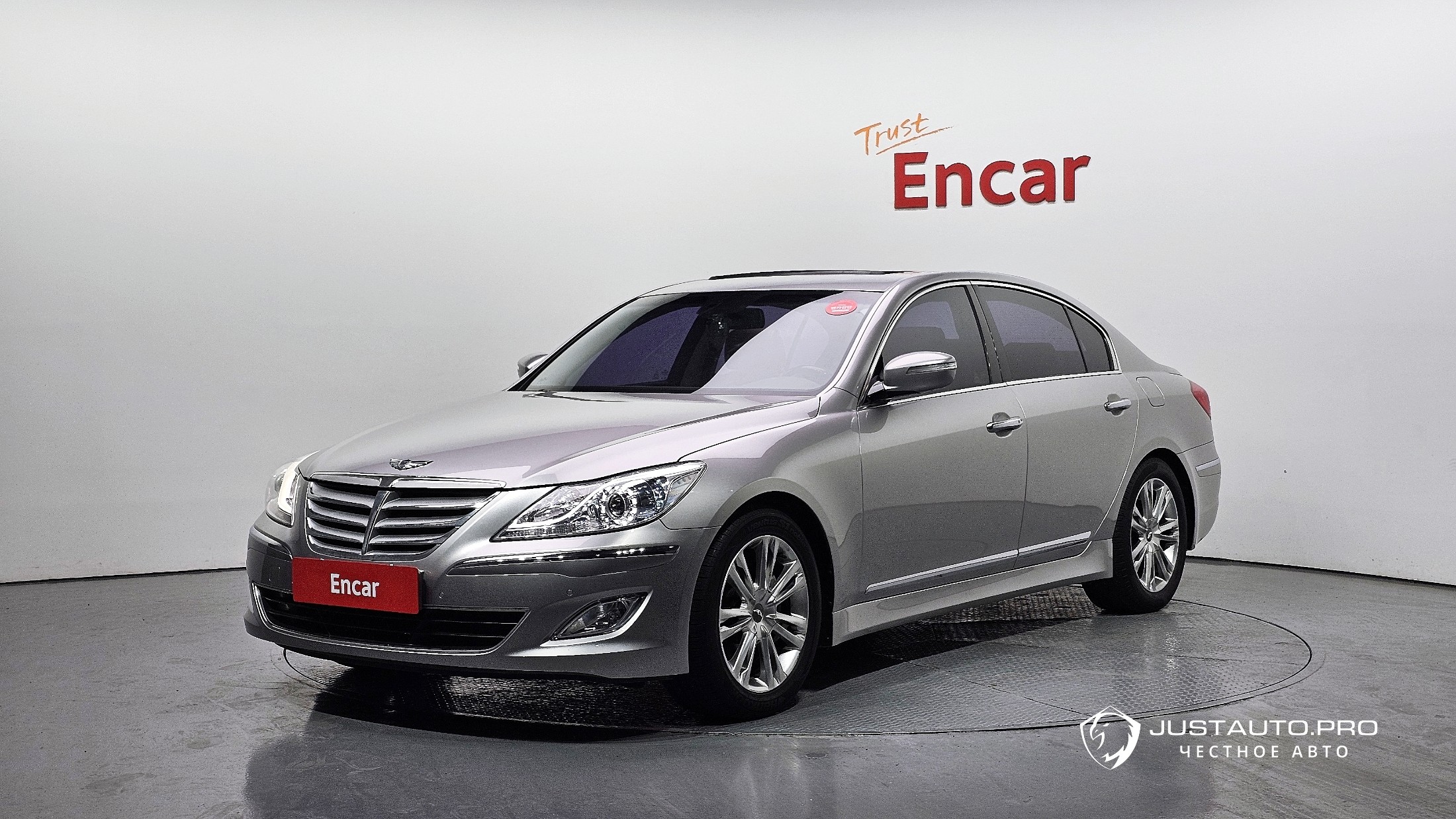 Автомобиль Hyundai Genesis