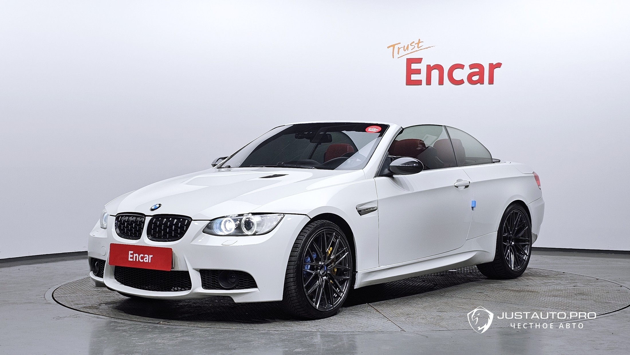 Автомобиль BMW 3-Series