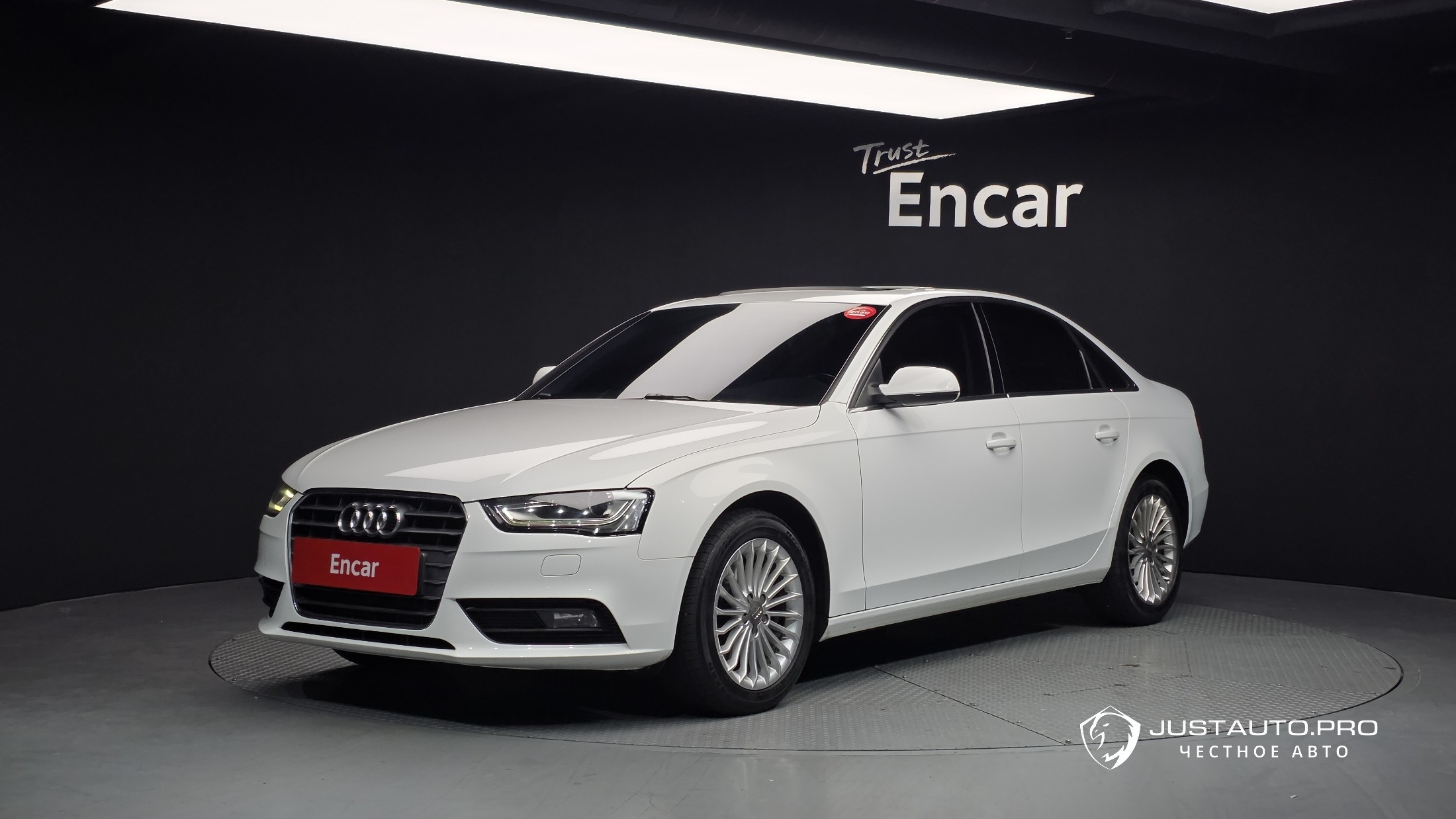 Автомобиль Audi A4