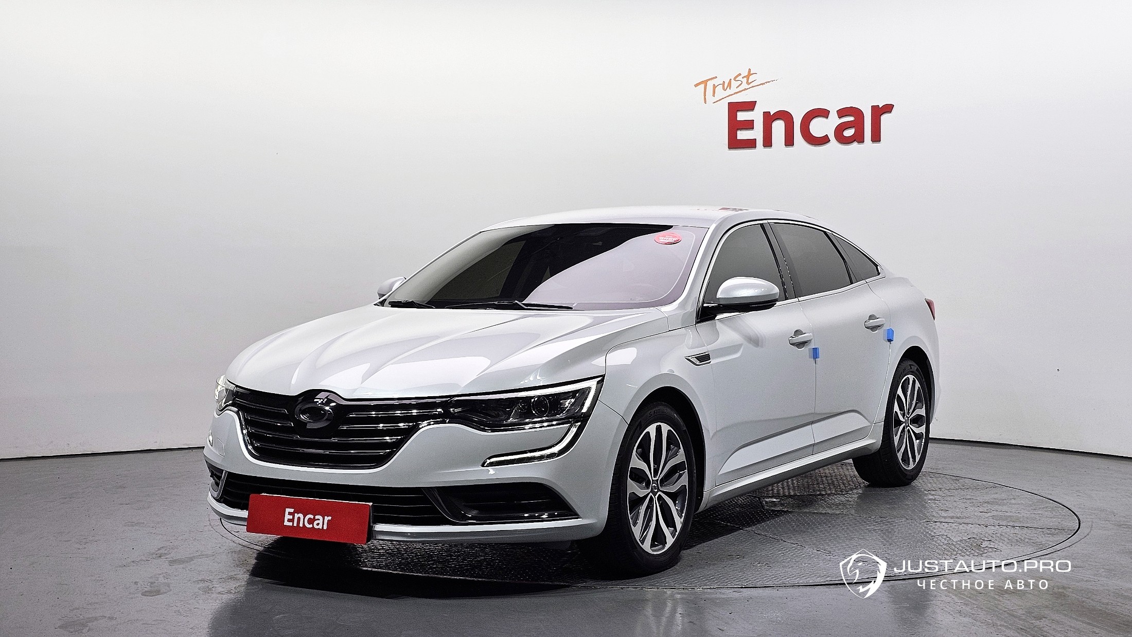 Автомобиль Renault-KoreaSamsung SM6