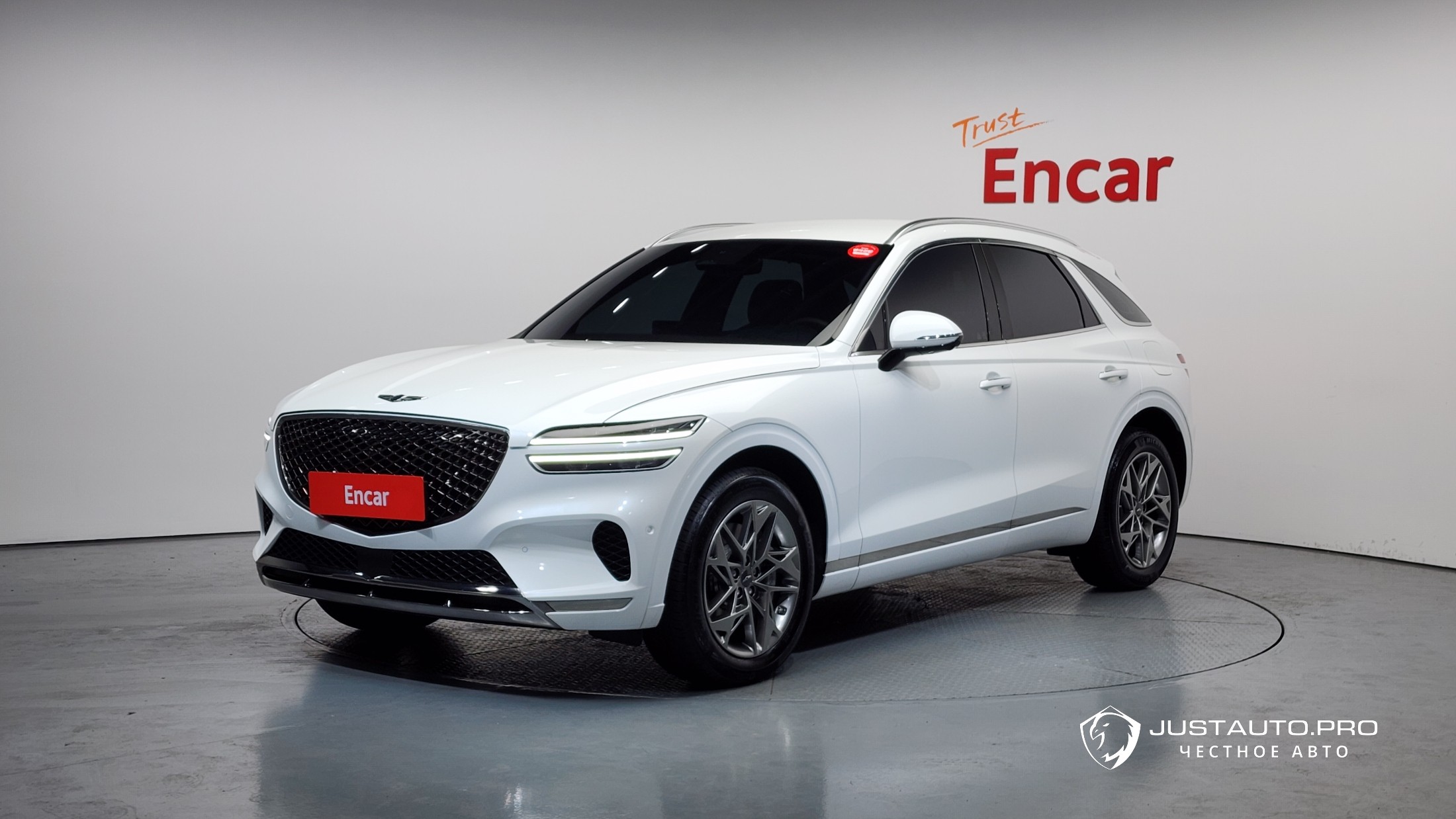 Автомобиль Genesis GV70