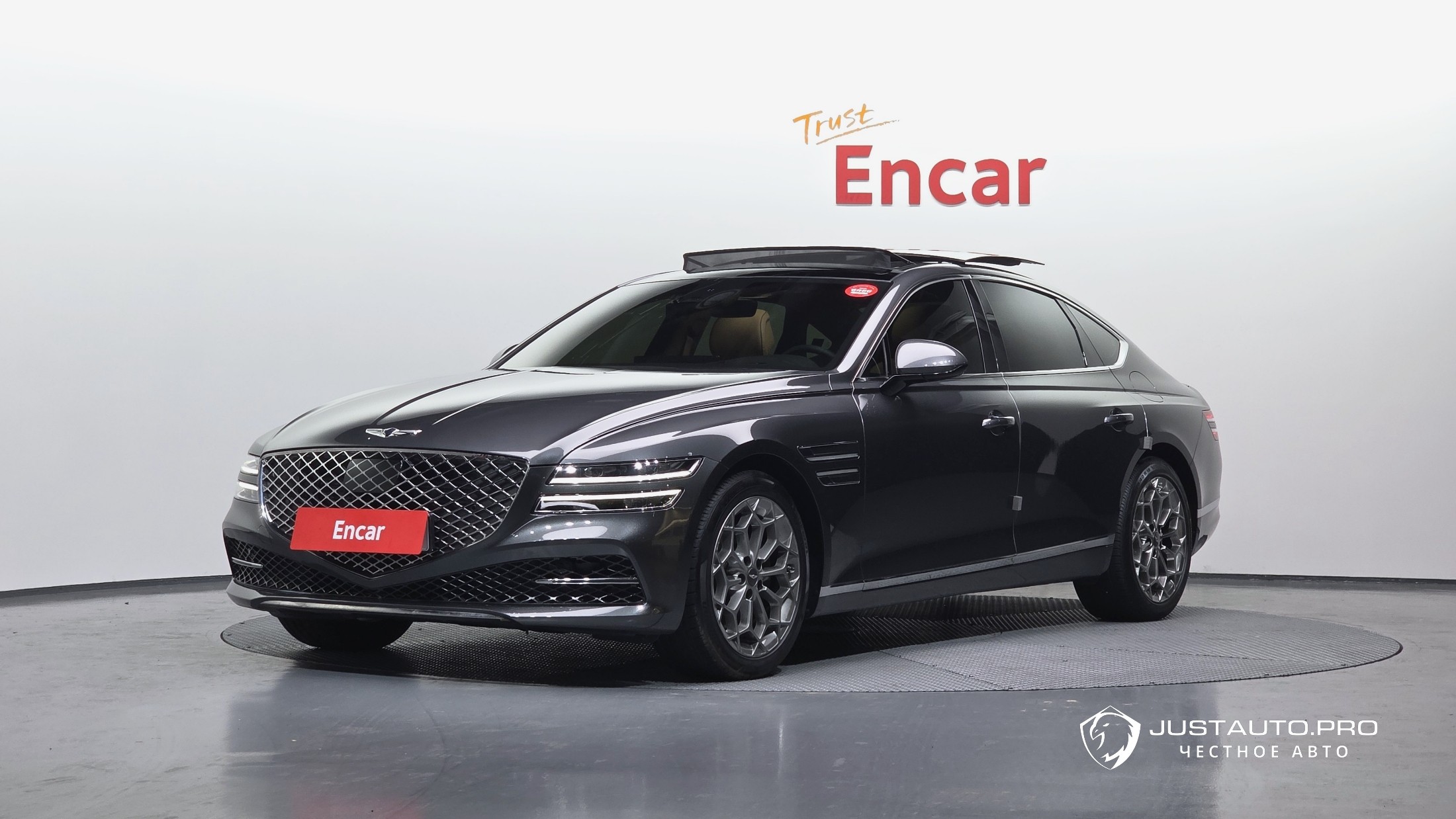 Автомобиль Genesis G80