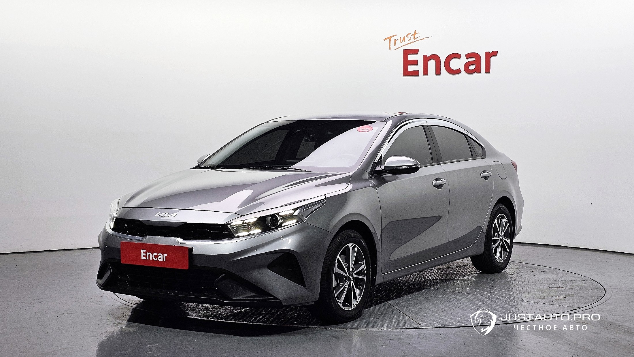 Автомобиль Kia K3
