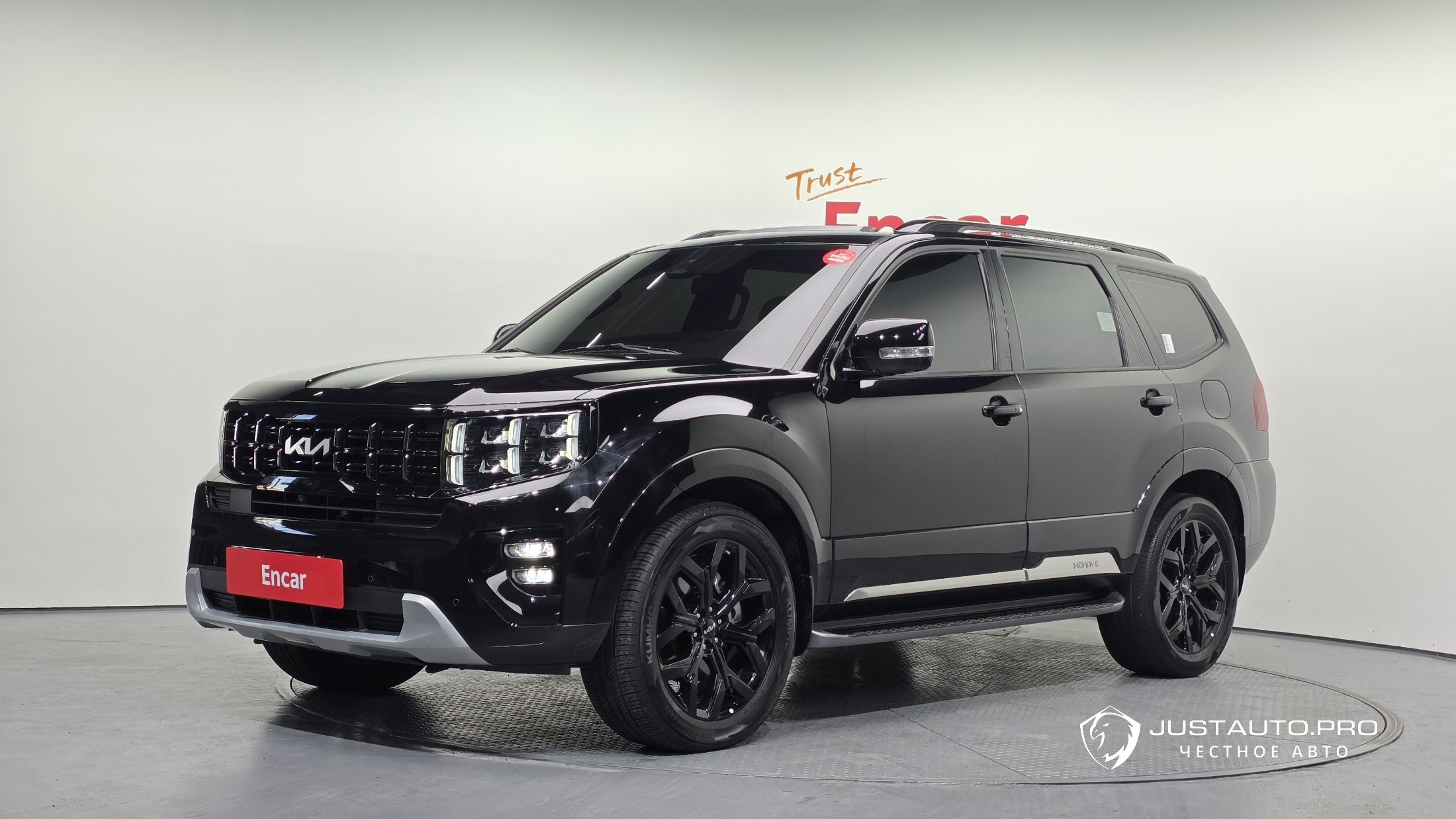 Автомобиль Kia Mohave