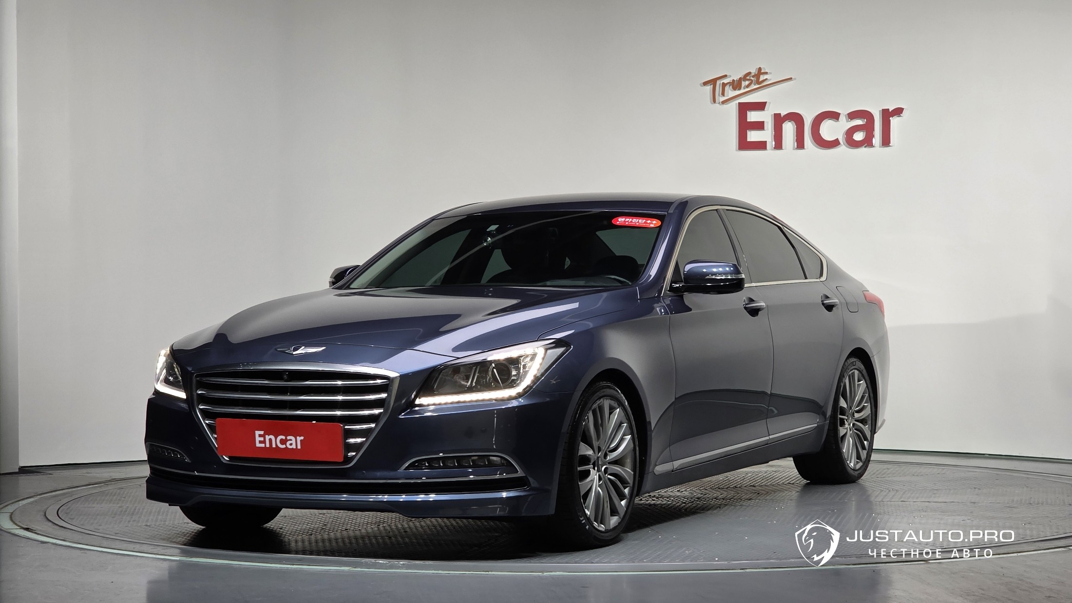 Автомобиль Hyundai Genesis