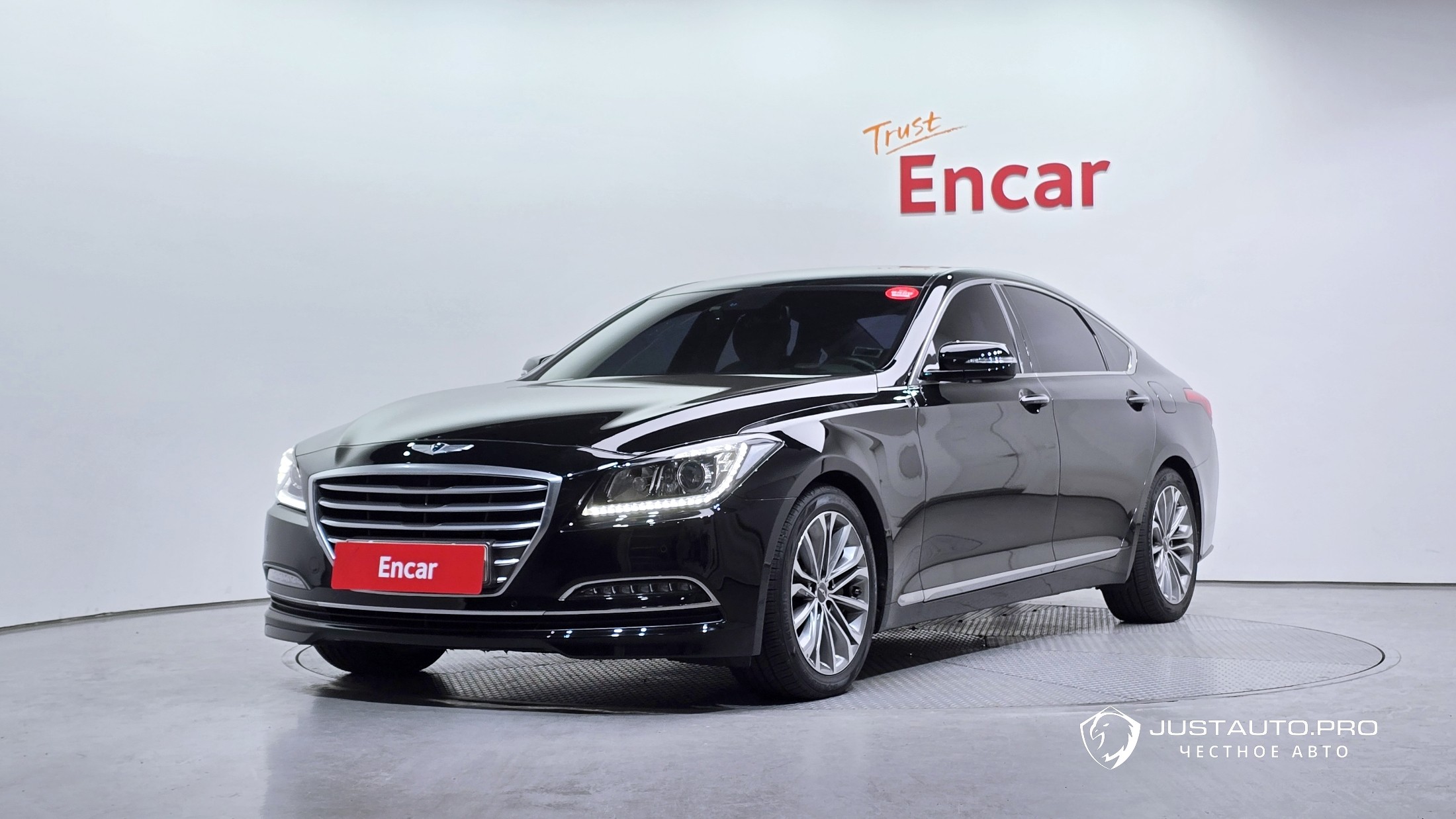 Автомобиль Hyundai Genesis