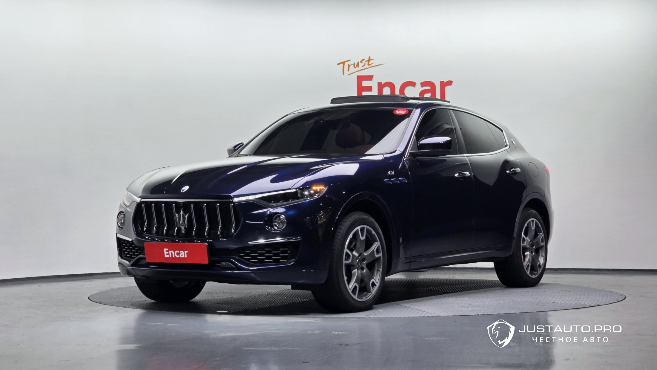 Автомобиль Maserati Levante