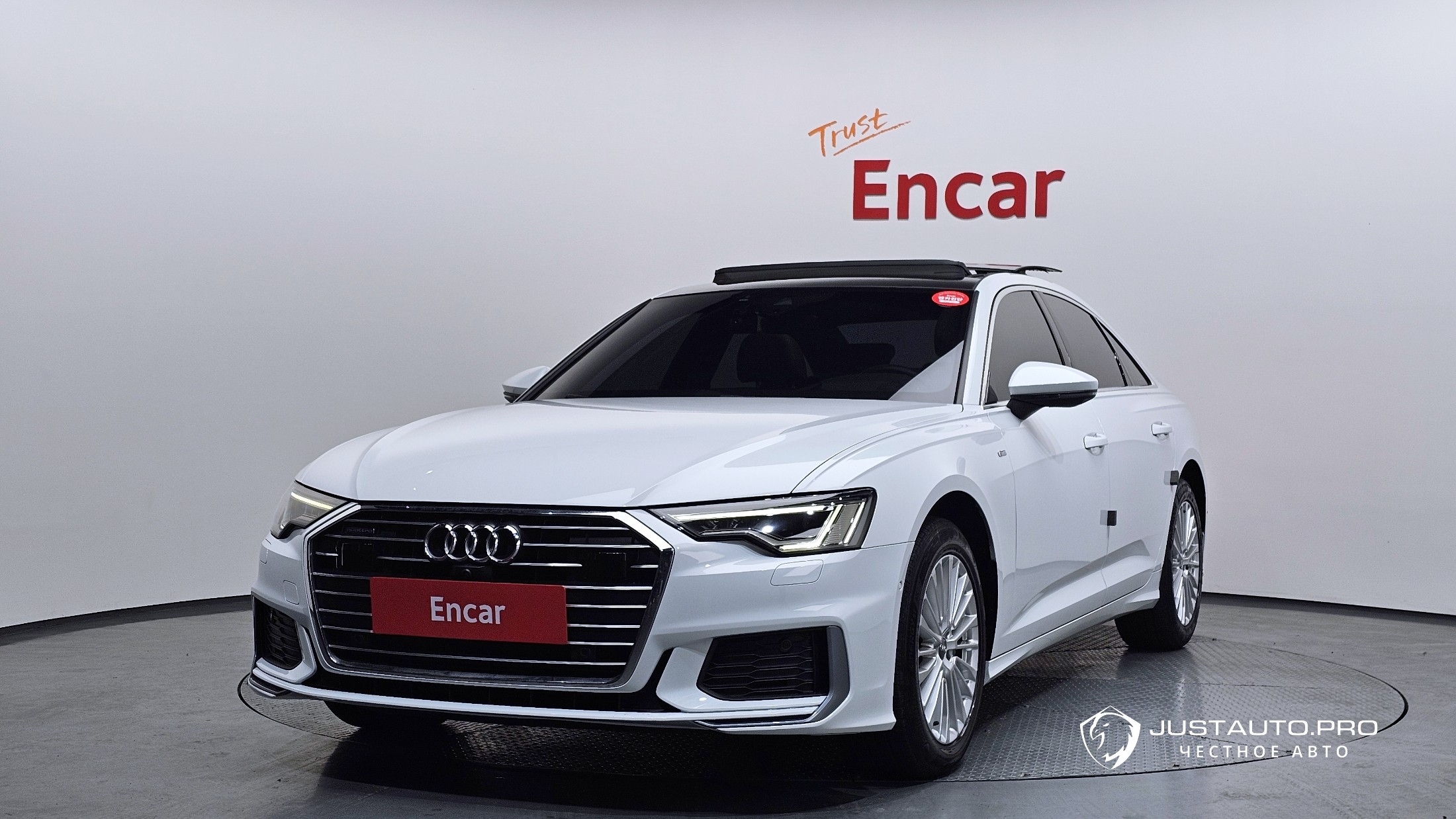 Автомобиль Audi A6