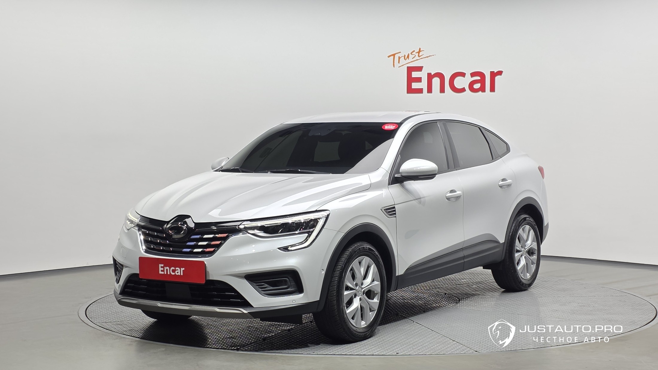 Автомобиль Renault-KoreaSamsung XM3