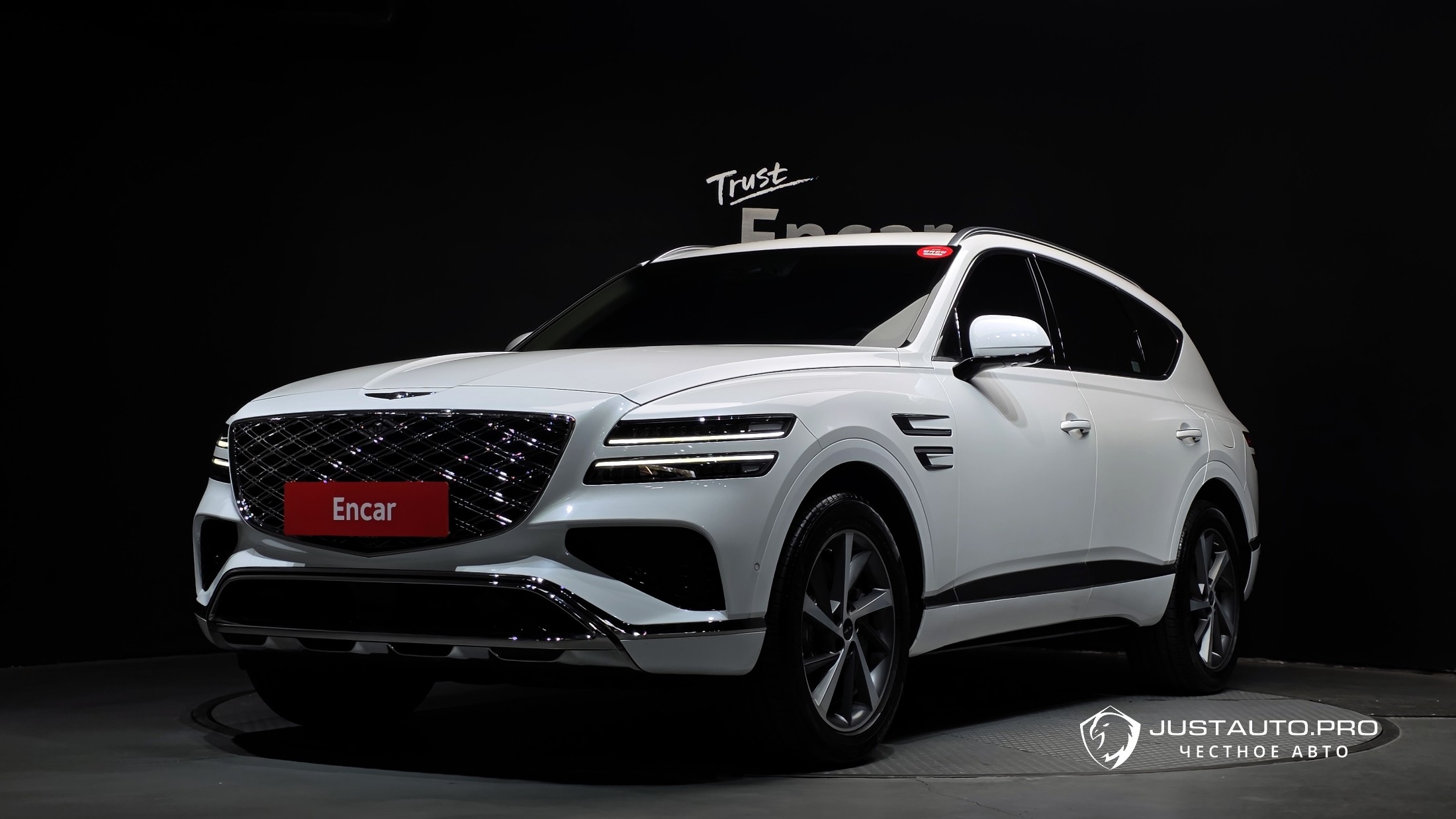 Автомобиль Genesis GV80