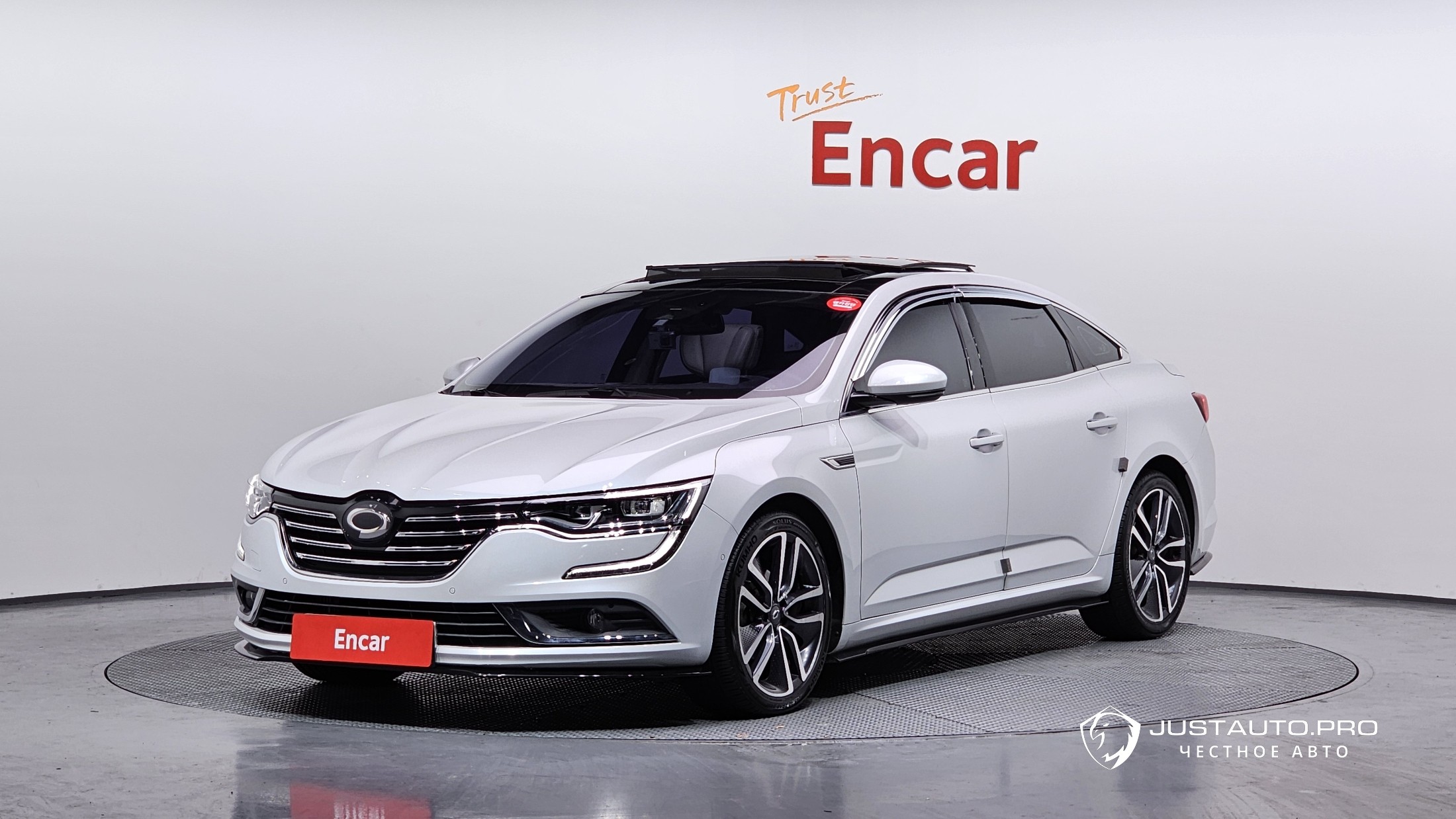 Автомобиль Renault-KoreaSamsung SM6