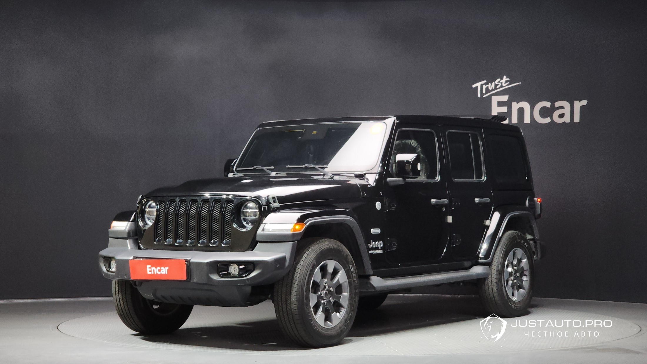 Автомобиль Jeep Wrangler