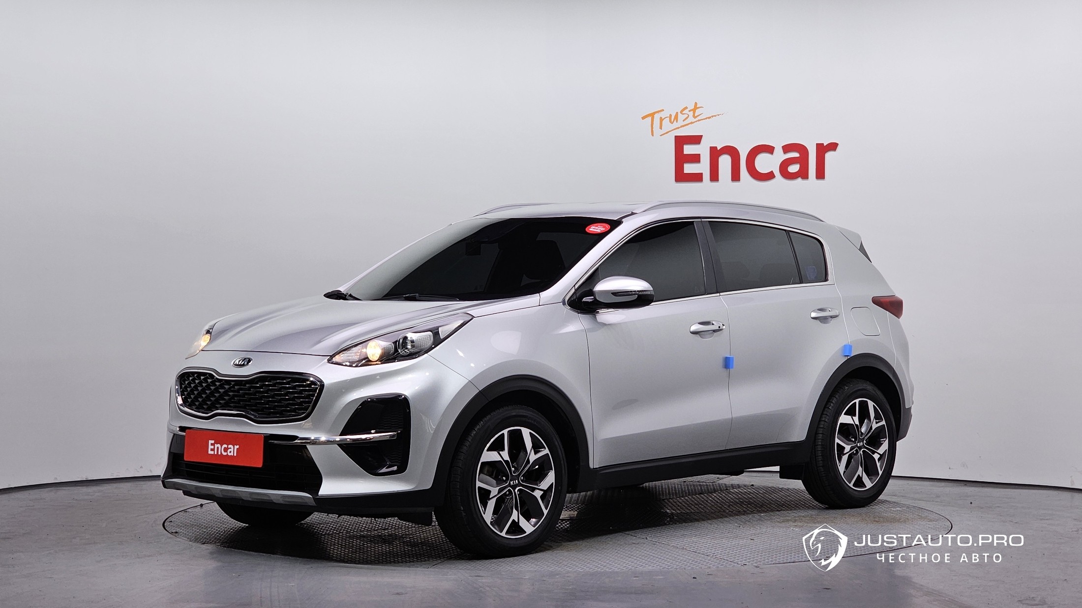 Автомобиль Kia Sportage