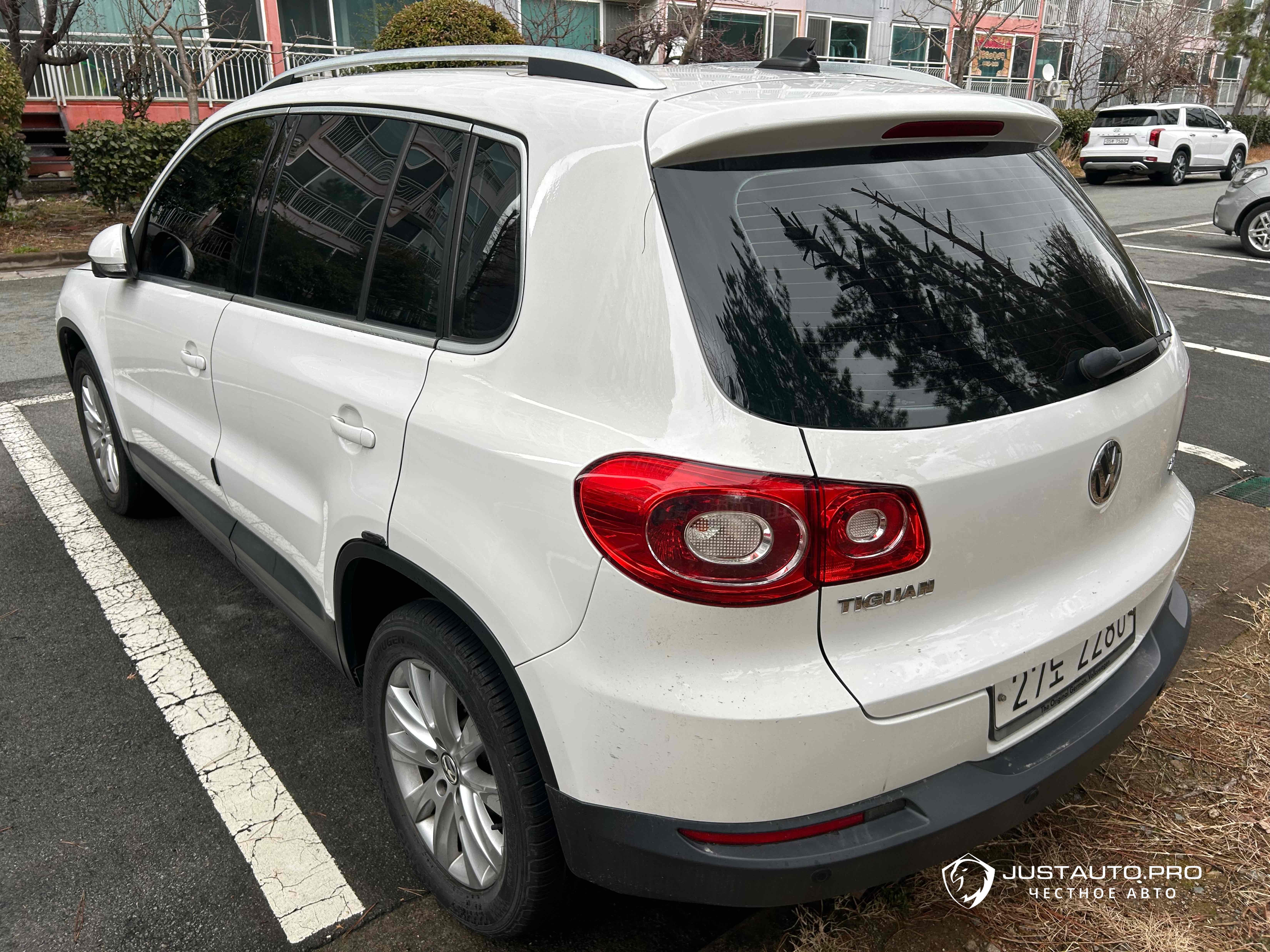 Автомобиль Volkswagen Tiguan