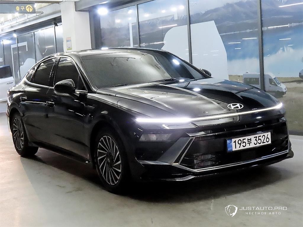 Автомобиль Hyundai Sonata