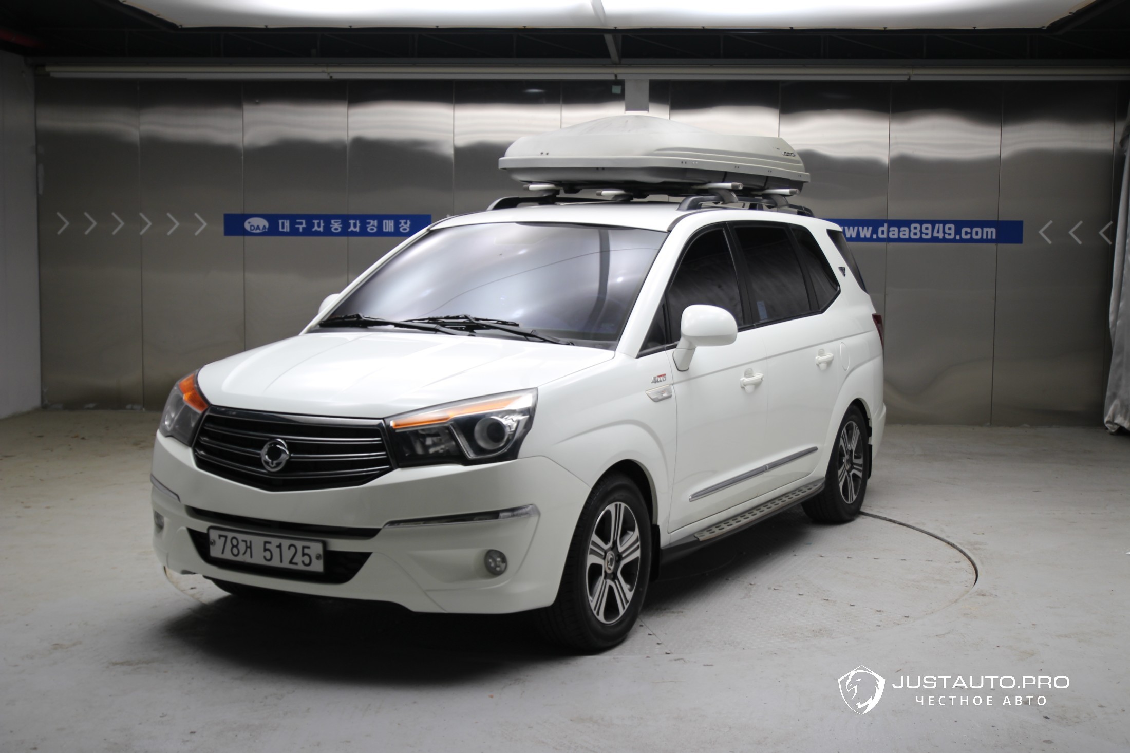 Автомобиль KG_Mobility_Ssangyong KORANDO