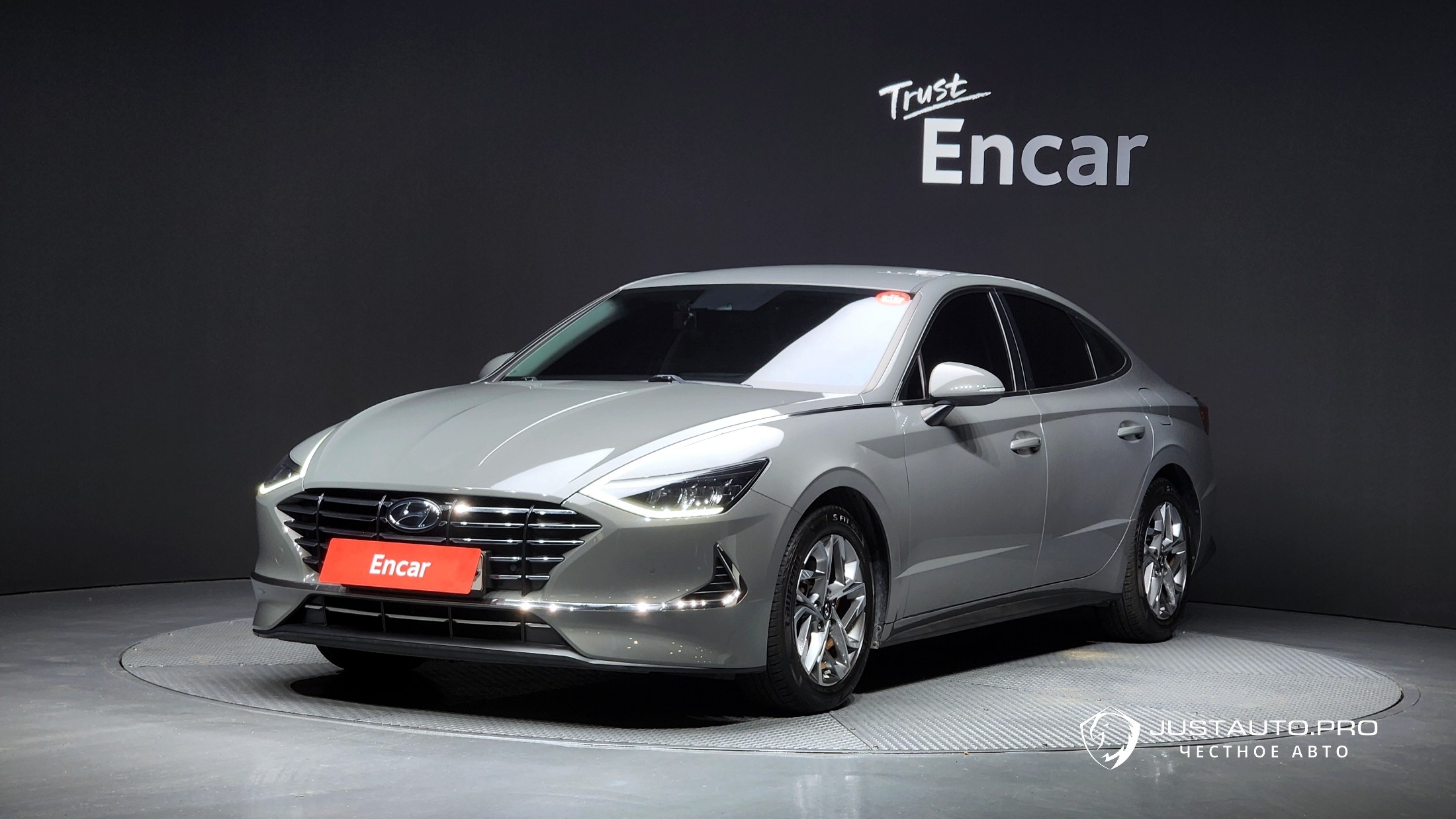 Автомобиль Hyundai Sonata