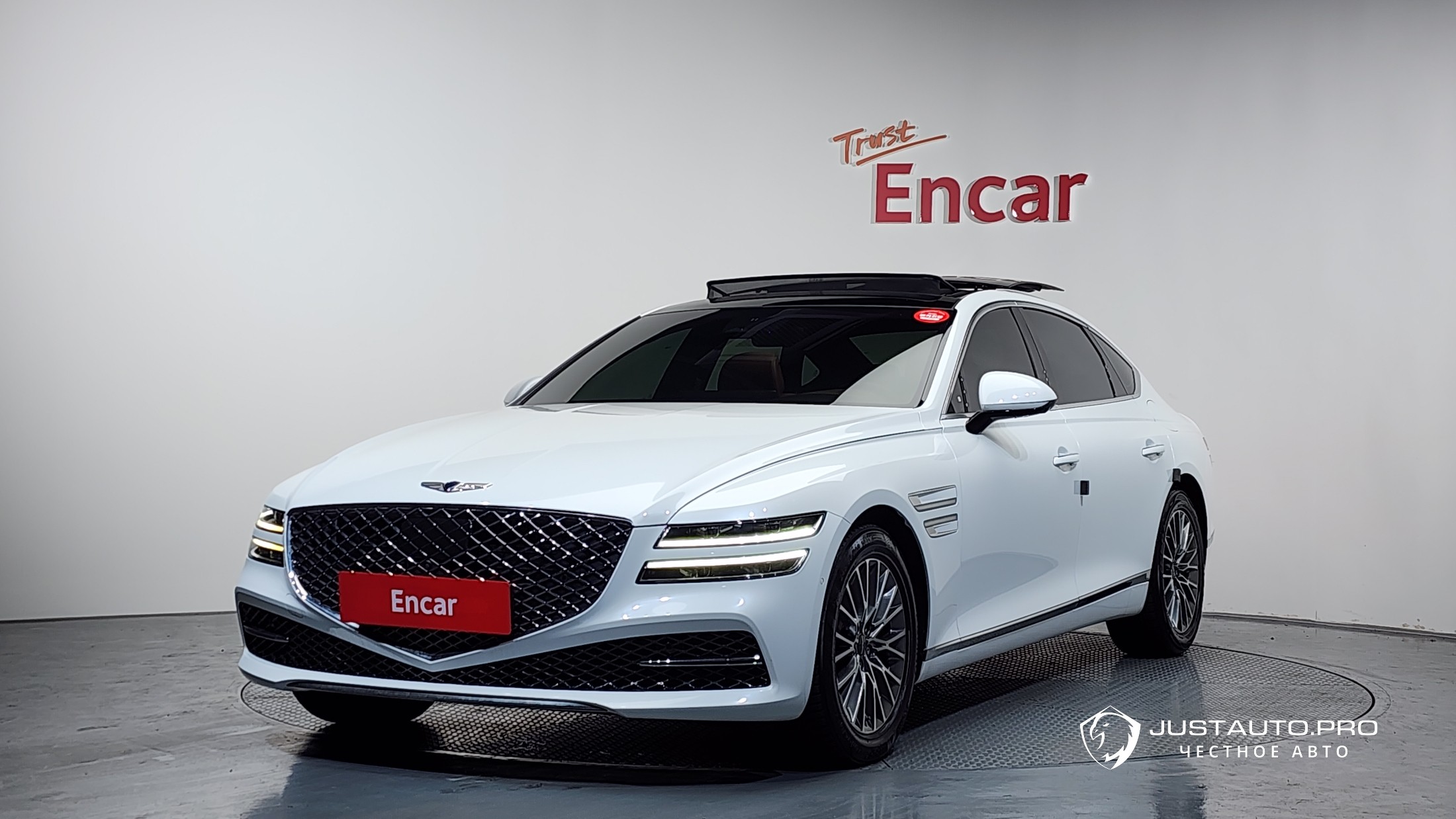 Автомобиль Genesis G80