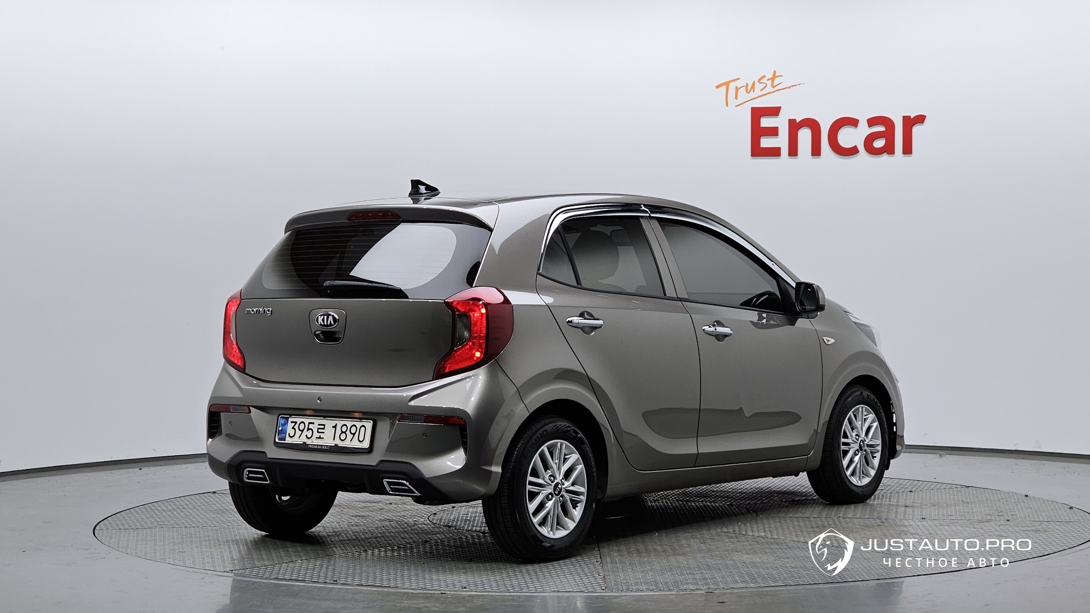 Автомобиль Kia morning