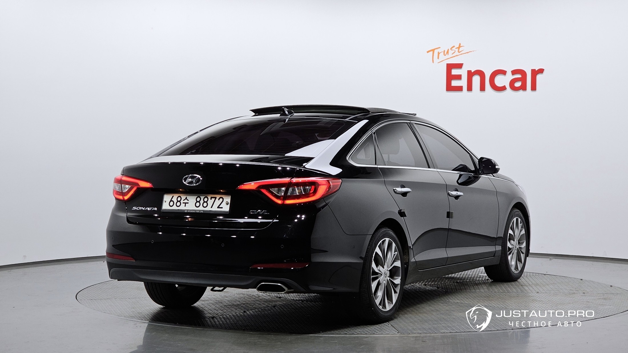 Автомобиль Hyundai Sonata