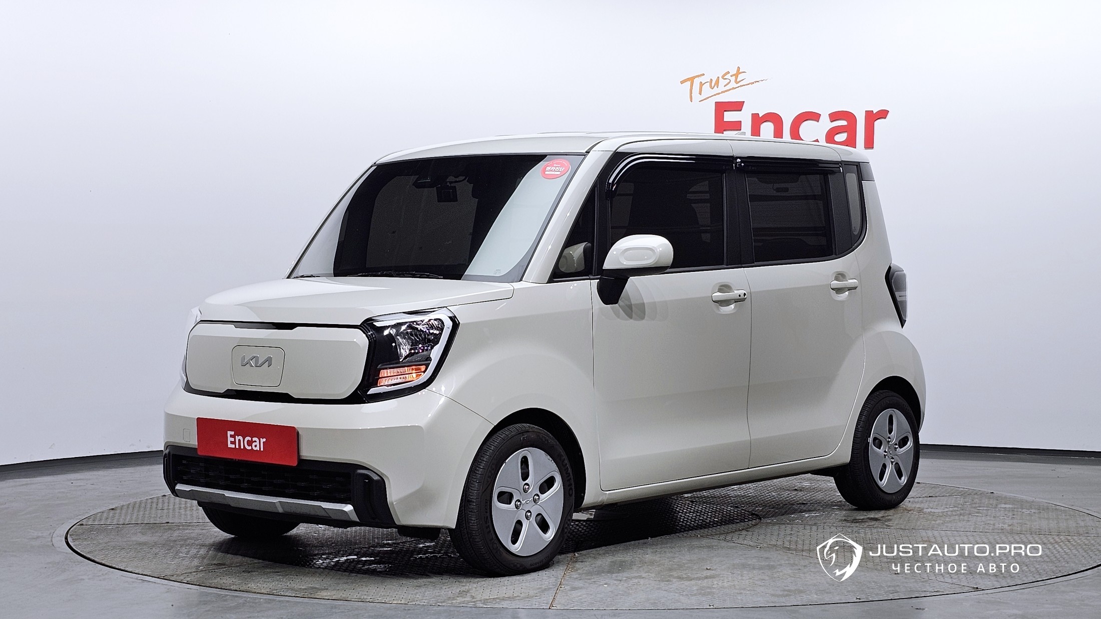 Автомобиль Kia RAY