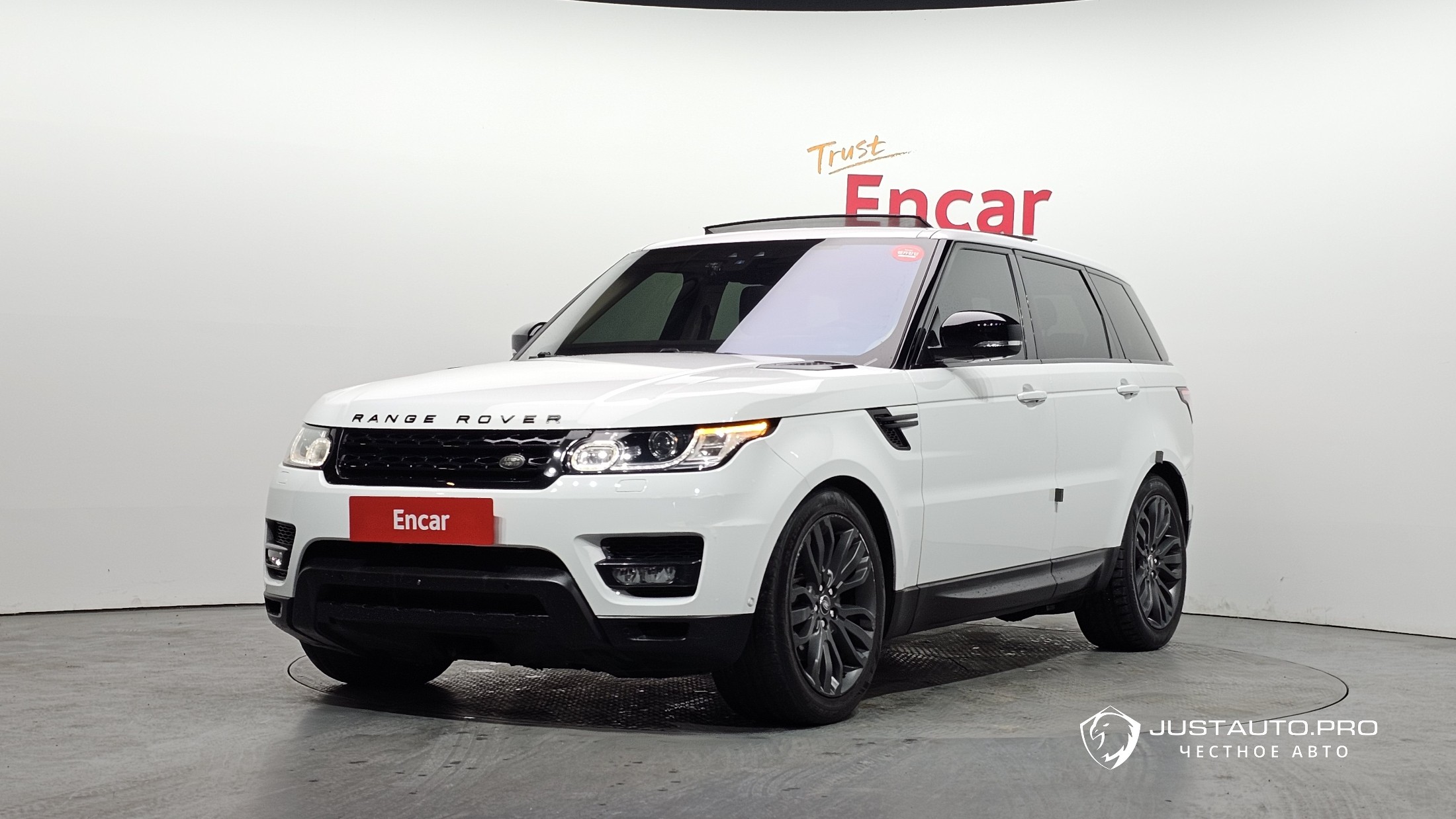 Автомобиль Land Rover Range Rover Sport